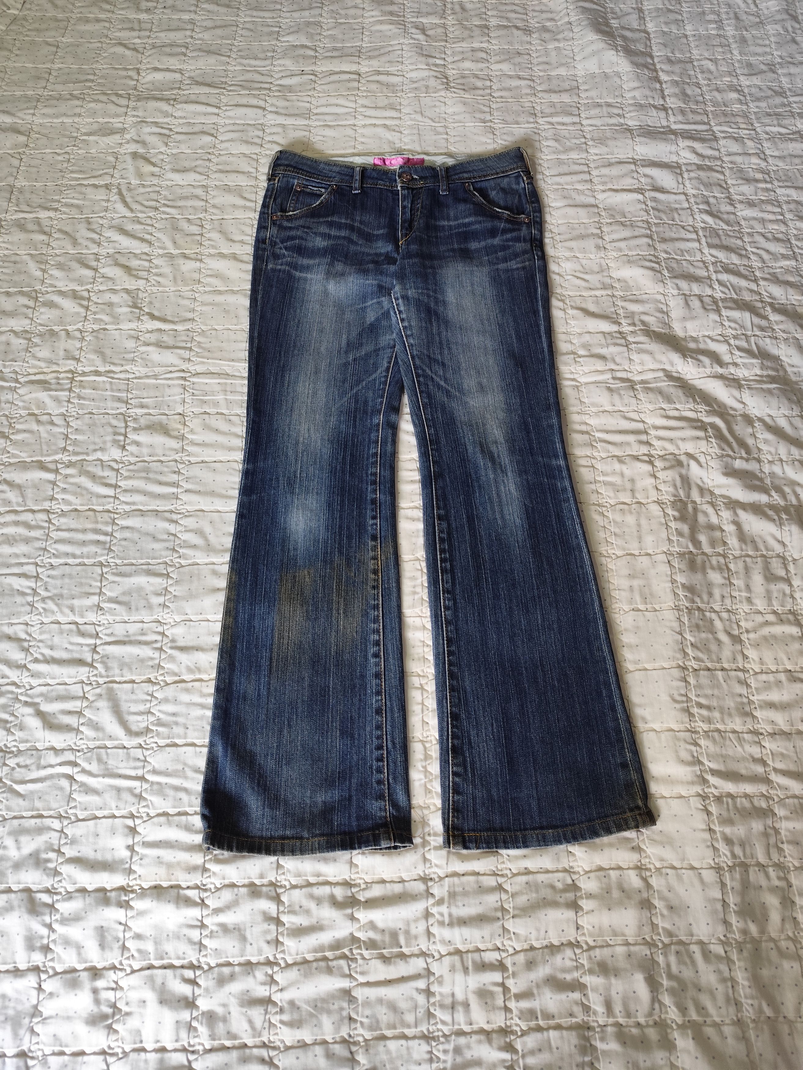 Japanese Brand × Jun Takahashi × Uniqlo Vintage Uniqlo U Flare Denim J014 Size 26" / US 2 / IT 38 - 1 Thumbnail