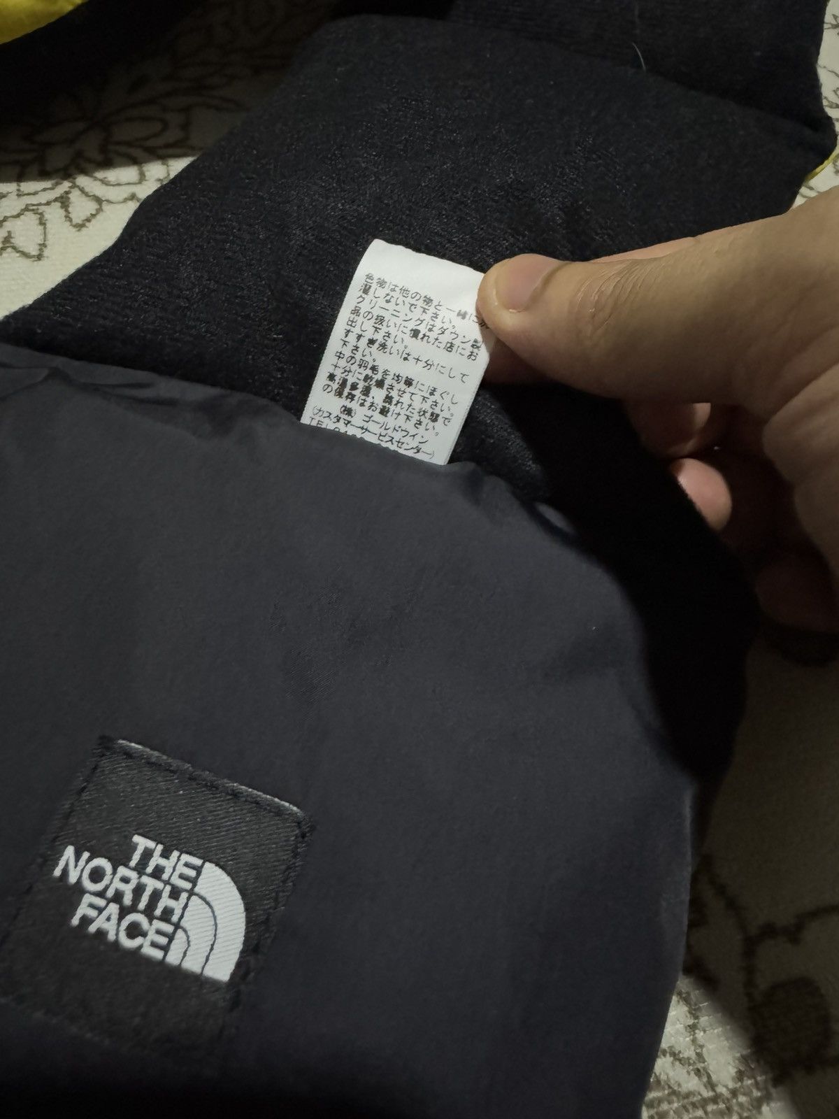 The North Face TNF Nuptse Puffer Scarf Muffler Size ONE SIZE - 5 Thumbnail