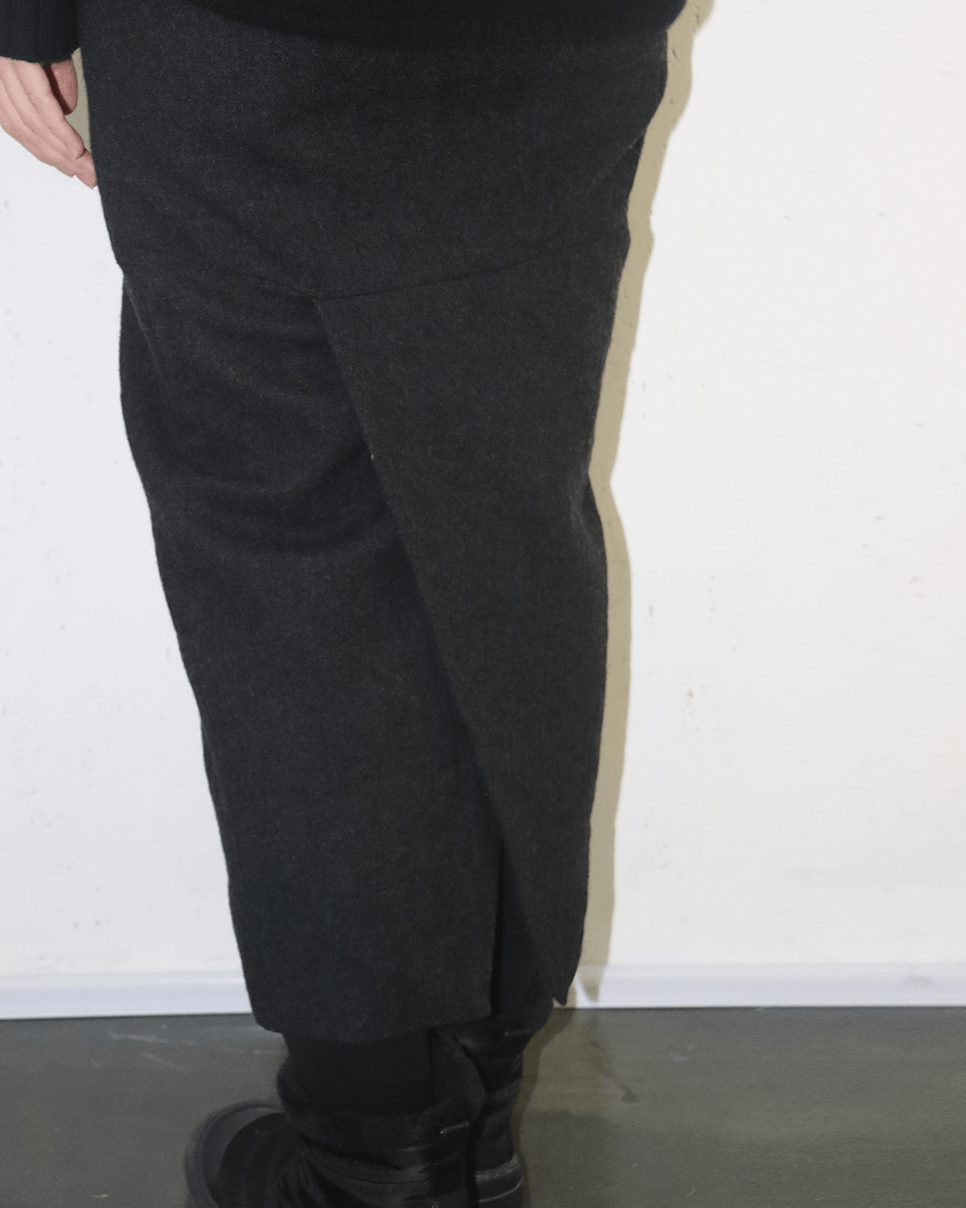 Rick Owens Rick Owens 12AW "MOUNTAIN" Wool Pencil Skirt Size 27" / US 4 / IT 40 - 4 Thumbnail