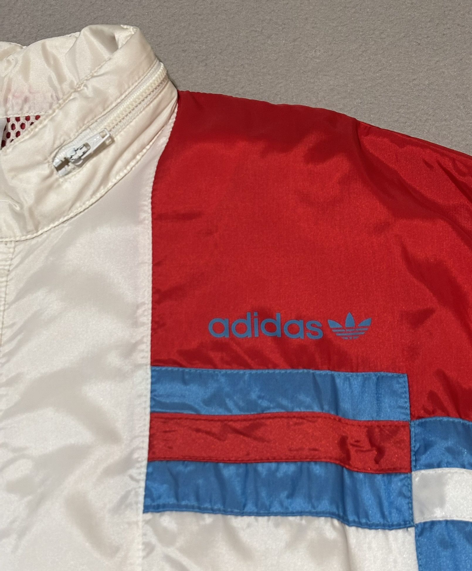 Adidas Adidas Originals vintage 90s white red jacket size. XL Size US XL / EU 56 / 4 - 7 Thumbnail