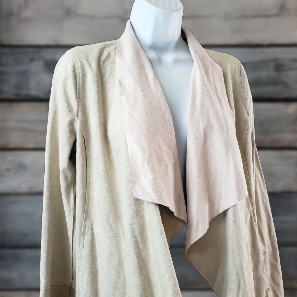 Vintage Chicos Travelers Womens Faux Suede Cardigan Sz 0/2 Beige Pink Long Sleeve Size XS / US 0-2 / IT 36-38 - 1 Thumbnail