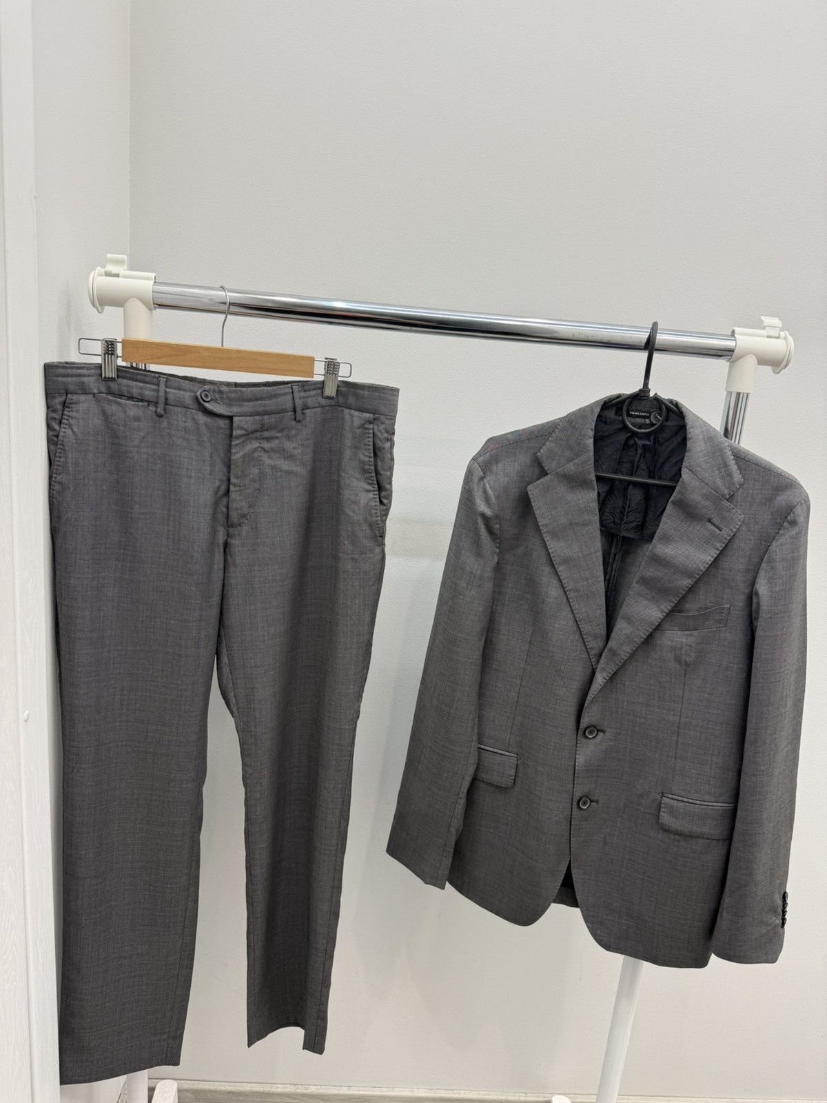 Tagliatore Tagliatore Wool Two Piece Suit Size 48R - 1 Thumbnail