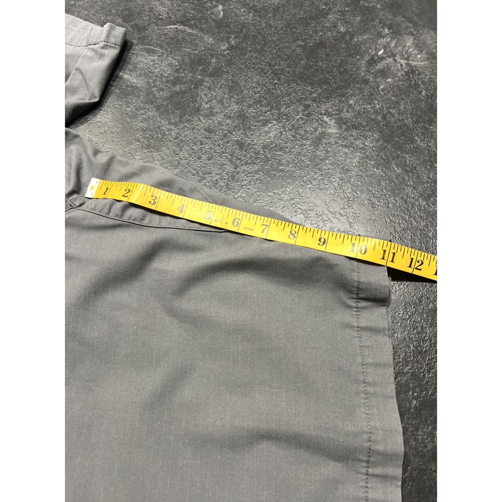 Vintage 5.11 Tactical Shorts Men’s 40 Gray Cargo Rip Stop Canvas Style Work Cloth Solid Mens Casual Travel Size US 40 / EU 56 - 7 Thumbnail