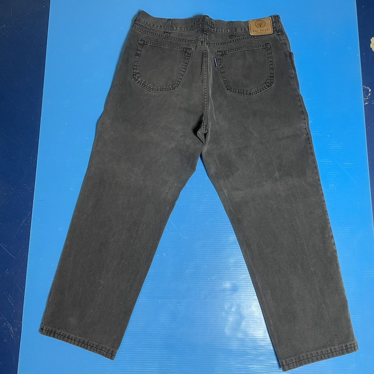 Pal Zileri Pal Zileri Men's Straight Jeans in Charcoal Gray size 38 Size US 38 / EU 54 - 2 Thumbnail