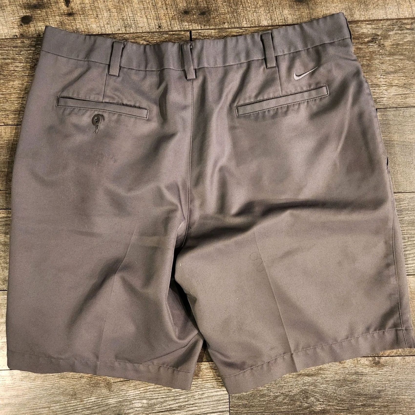 Nike Nike Golf Shorts Mens 35 Pleated Gray 9" Inseam Dri-Fit Performance Size US 35 - 4 Thumbnail
