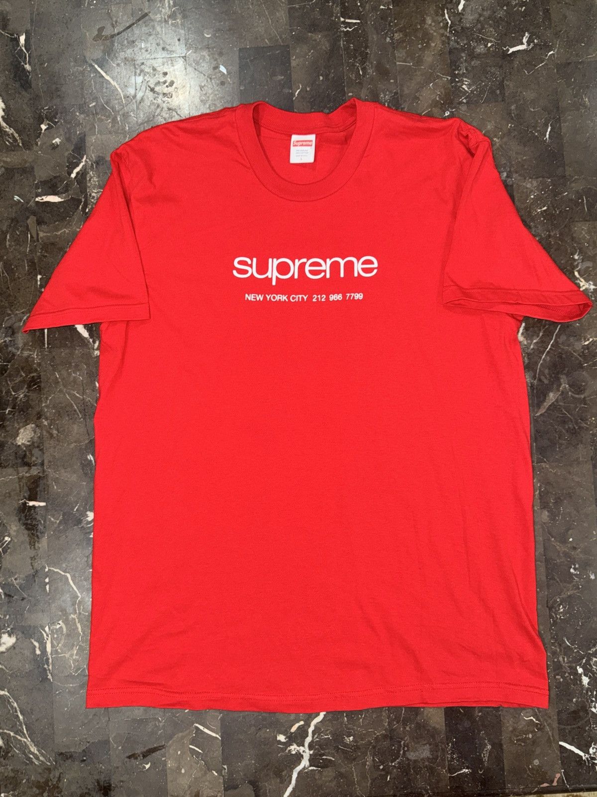 Supreme Supreme Shop Tee (Red) Size US L / EU 52-54 / 3 - 2 Thumbnail