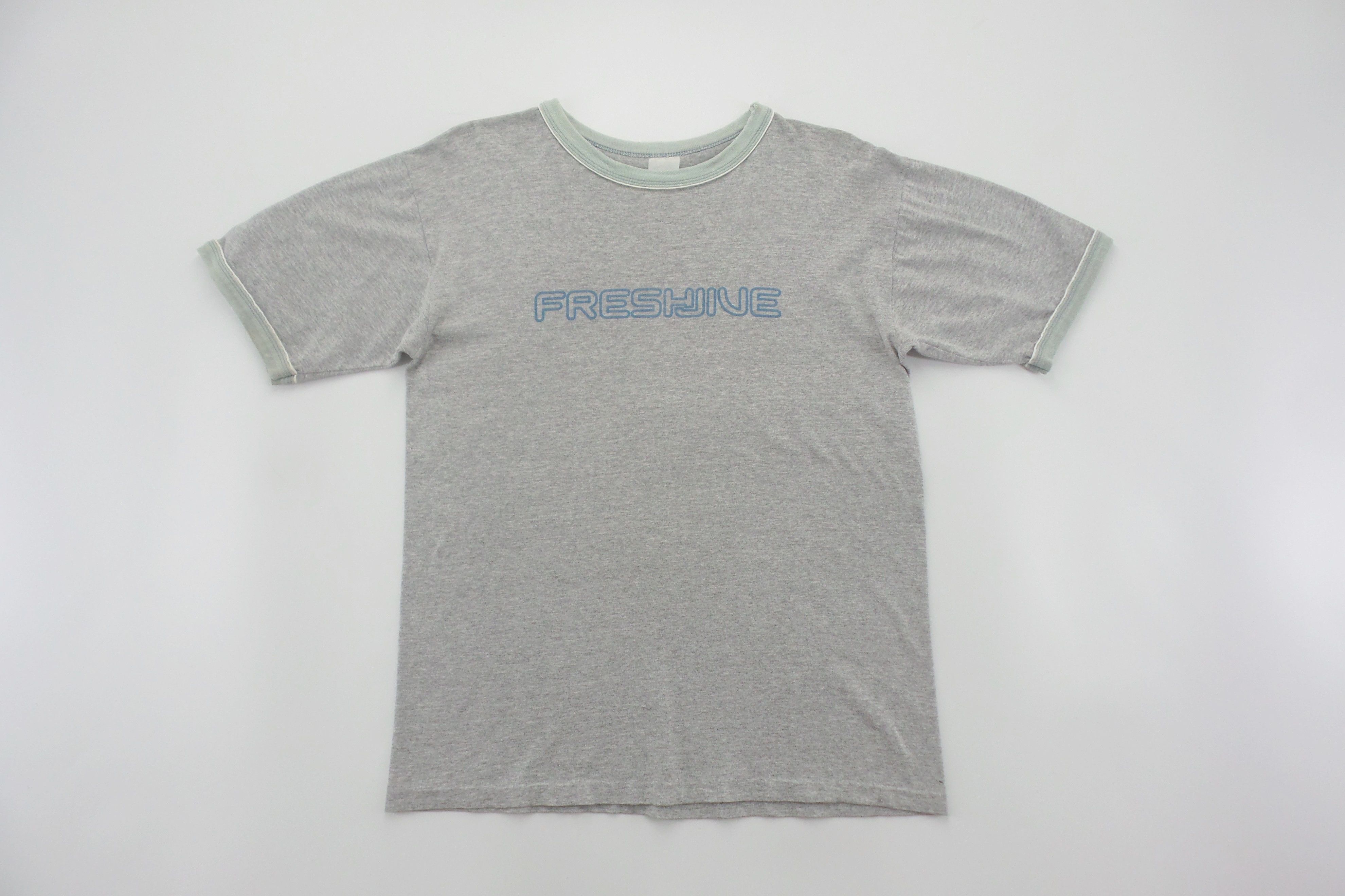 Freshjive DISTRESSED Freshjive Big Spell Out T-shirts Size US M / EU 48-50 / 2 - 1 Thumbnail