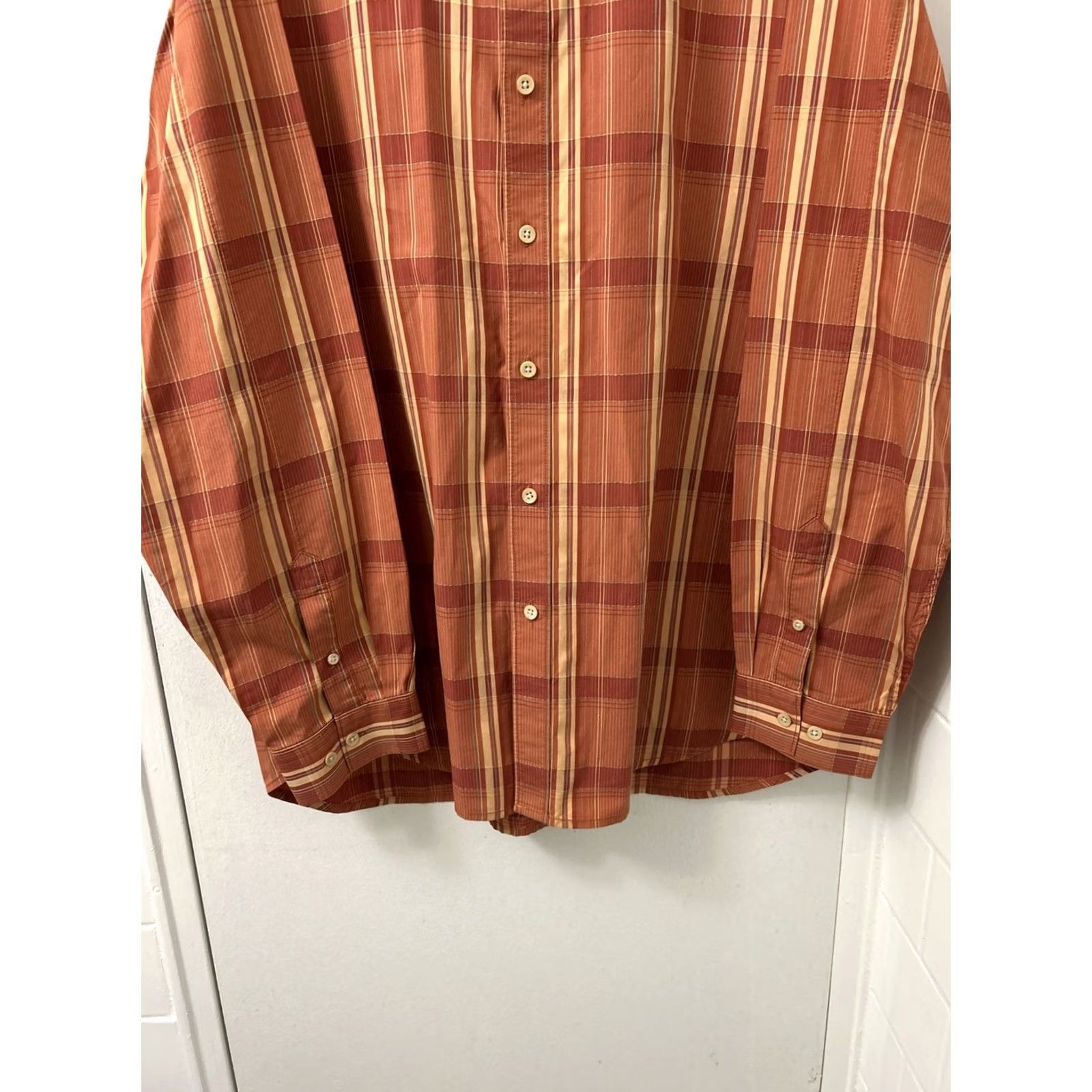Tommy Bahama Tommy Bahama Shirt Mens XL Orange Plaid Button Down 100% Cotton Long Sleeve Button-Up Casual Office All Seasons Easy Care Pockets Size US L / EU 52-54 / 3 - 3 Thumbnail