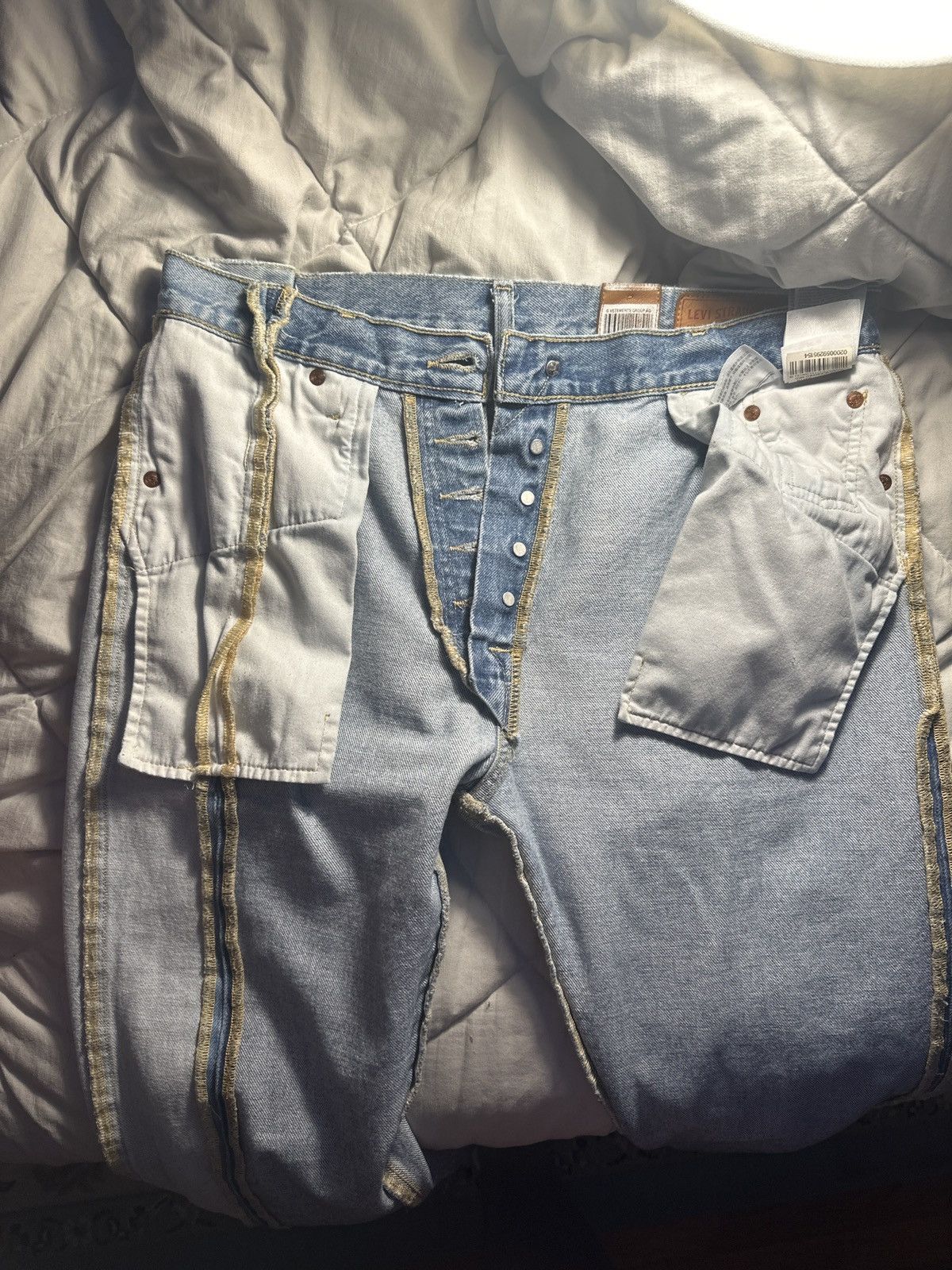 Levi's × Vetements Levi X Vetements 1/1 501 jeans Size US 28 / EU 44 - 13 Thumbnail