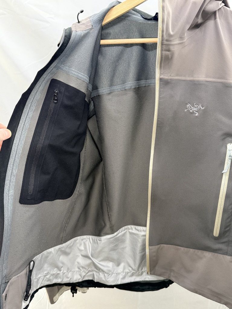 Arc'teryx ARCTERYX Seeker Comp 2006 Armadillo Gore Tex Ski Jacket Size US M / EU 48-50 / 2 - 18 Thumbnail