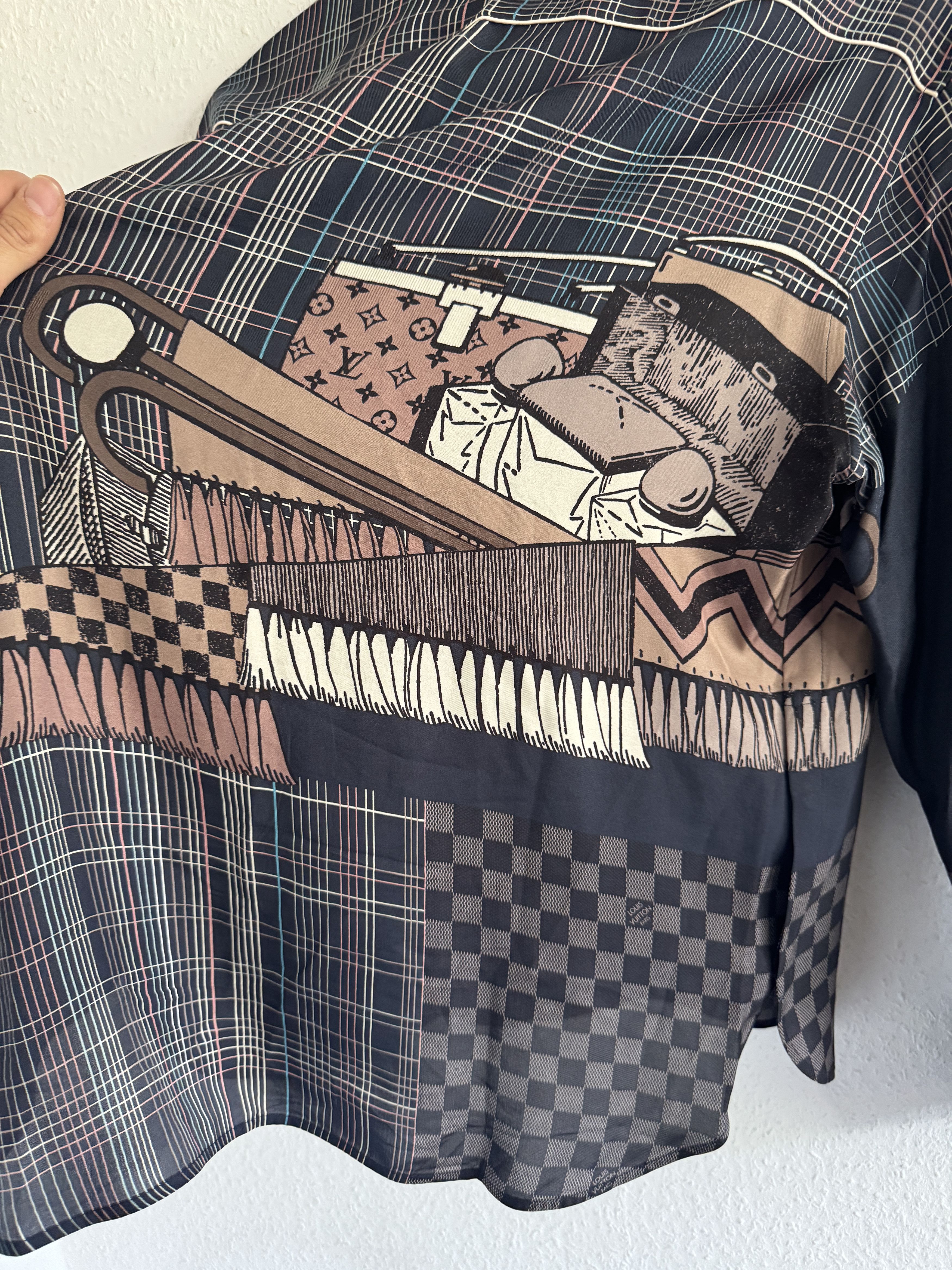 Louis Vuitton Prêt-à-Partir Silk Pyjama Shirt Size US L / EU 52-54 / 3 - 10 Thumbnail