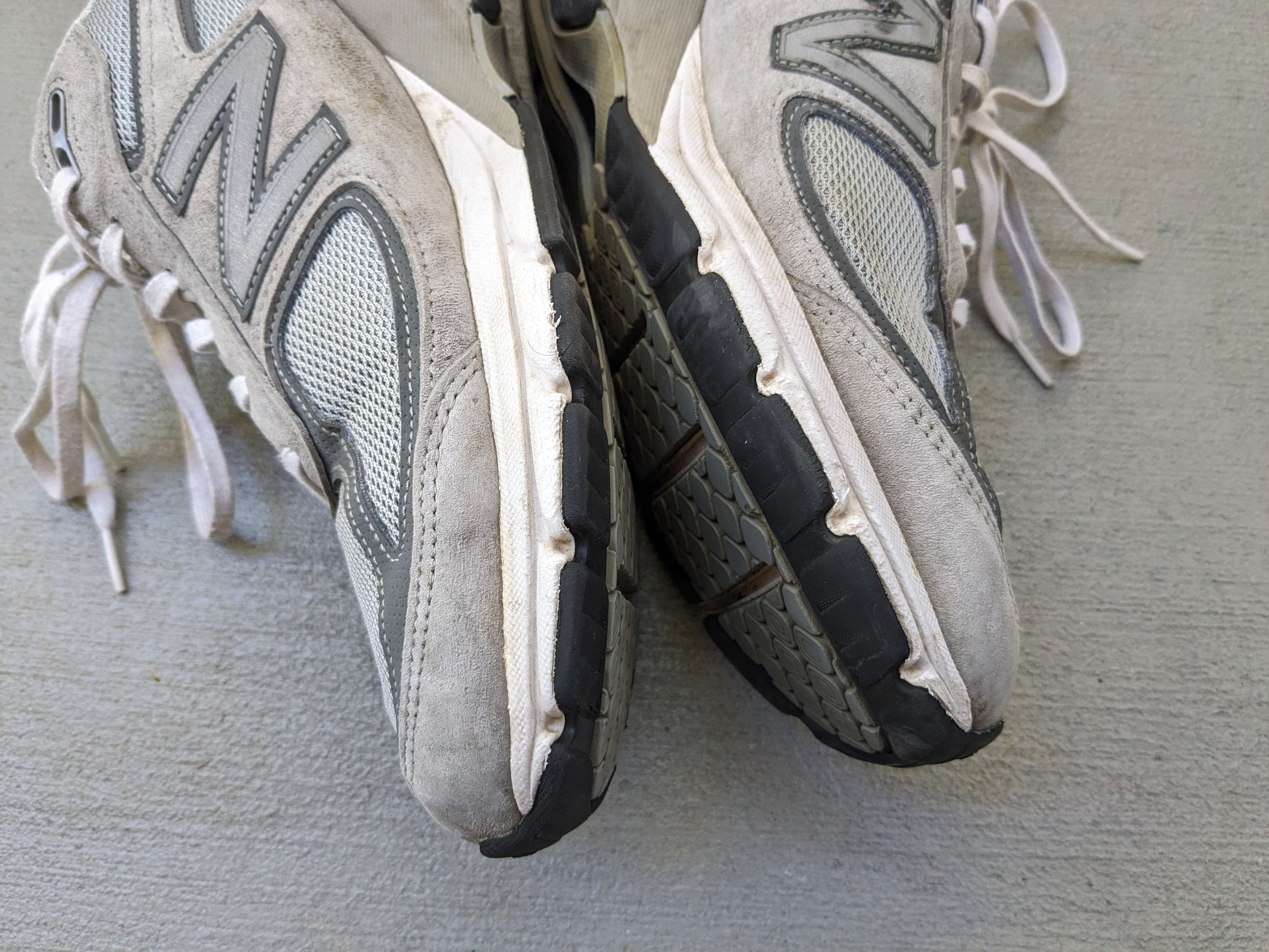 New Balance New Balance 990V4 12 D Gray Suede Castlerock M990GL4 Size US 12 / EU 45 - 10 Thumbnail