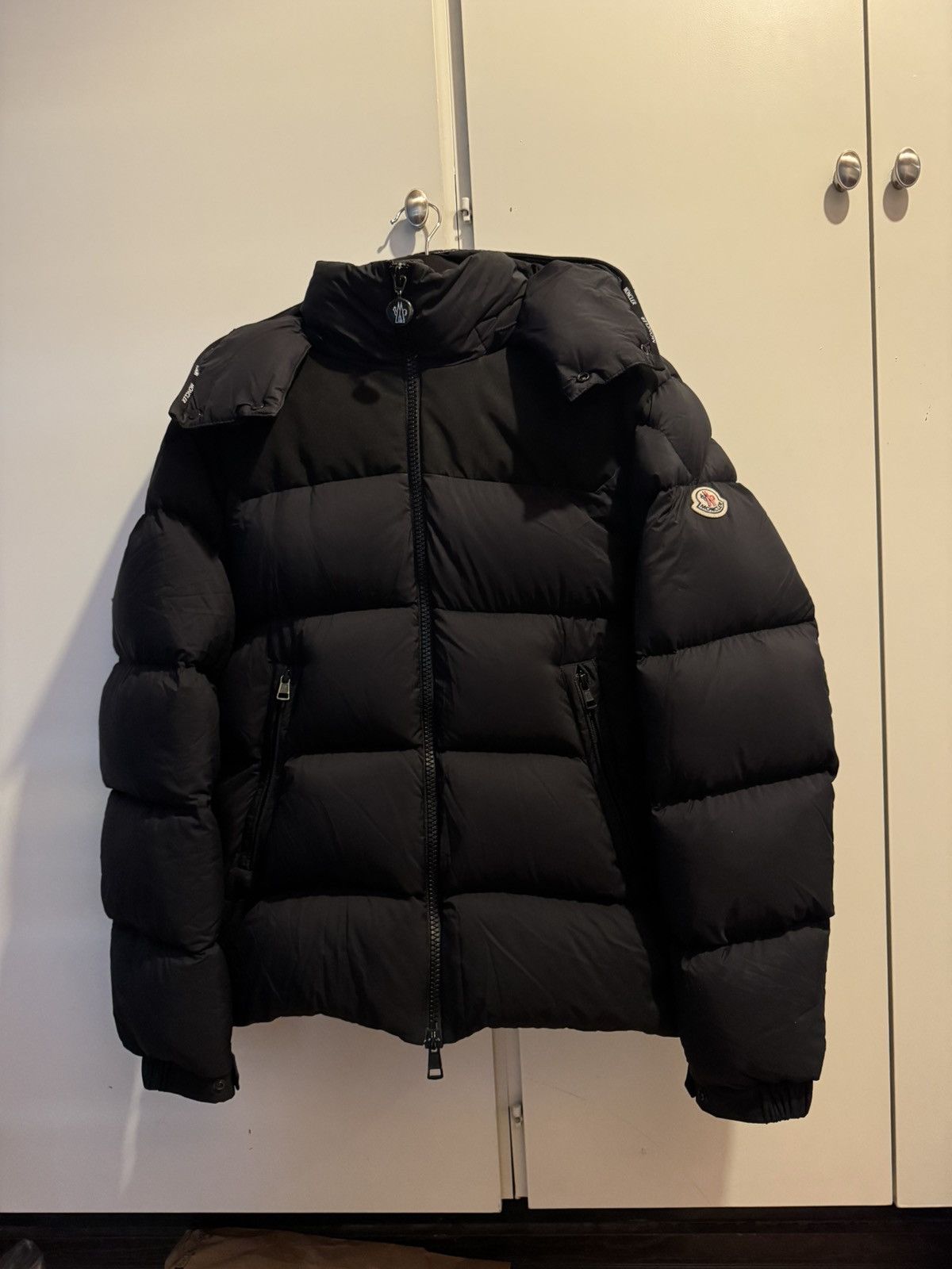 【MONCLER】 モンクレール MONCLER ARMORICANO MONCLER Armoricano Giubbotto Down Jacket Coyote Fur 1 Nylon