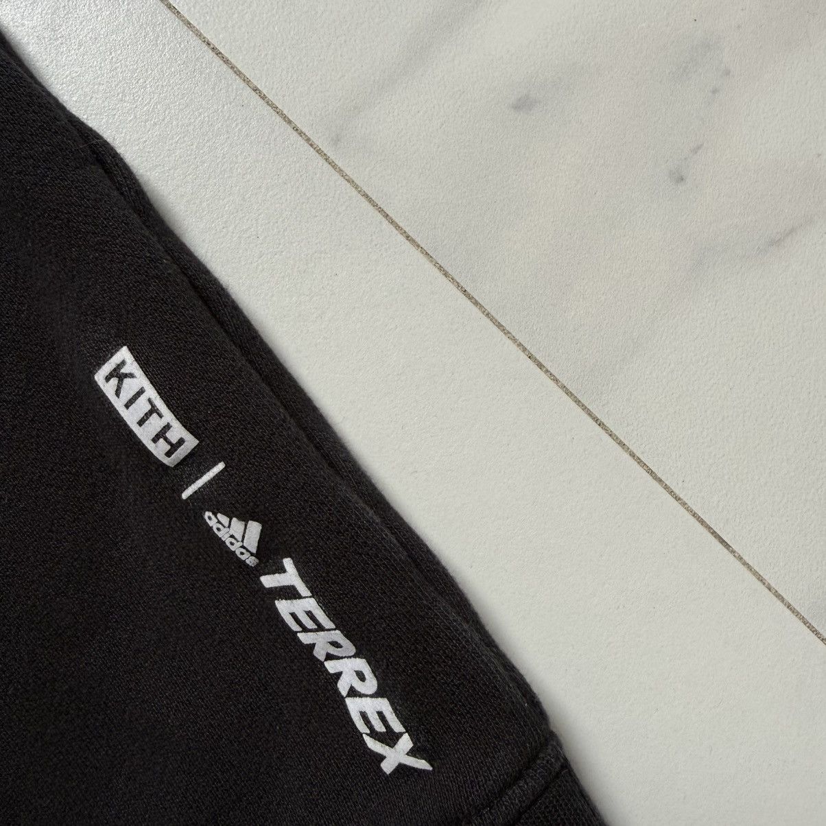 Adidas × Kith Rare! Adidas x Kith Terrex Sample Sweatshirt Size US M / EU 48-50 / 2 - 6 Thumbnail