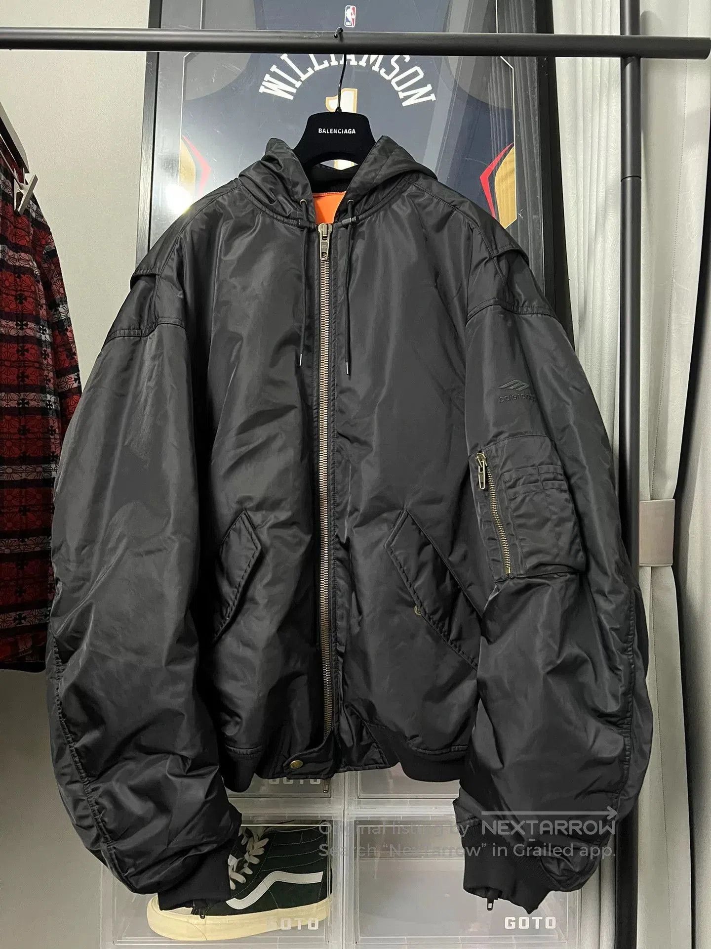 Balenciaga Balenciaga 3B Embroidered Nylon Bomber Jacket. Size US L / EU 52-54 / 3 - 1 Thumbnail