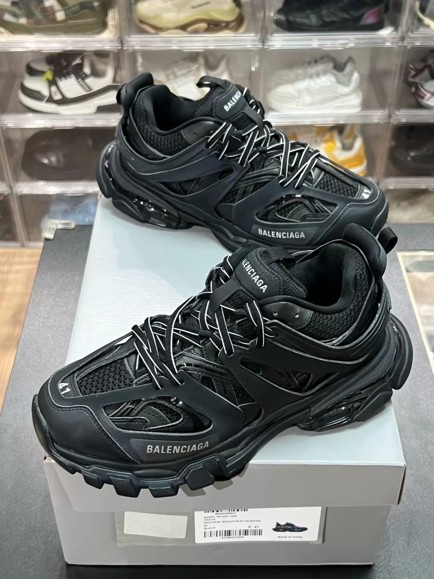 Balenciaga Balenciaga Track in Black - Size 41 | Grailed