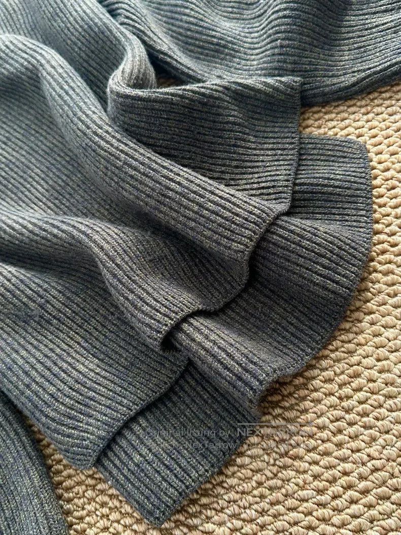Hermes Hermes Cashmere Knit V-Neck Sweater, Brown Green Size XS / US 0-2 / IT 36-38 - 3 Thumbnail