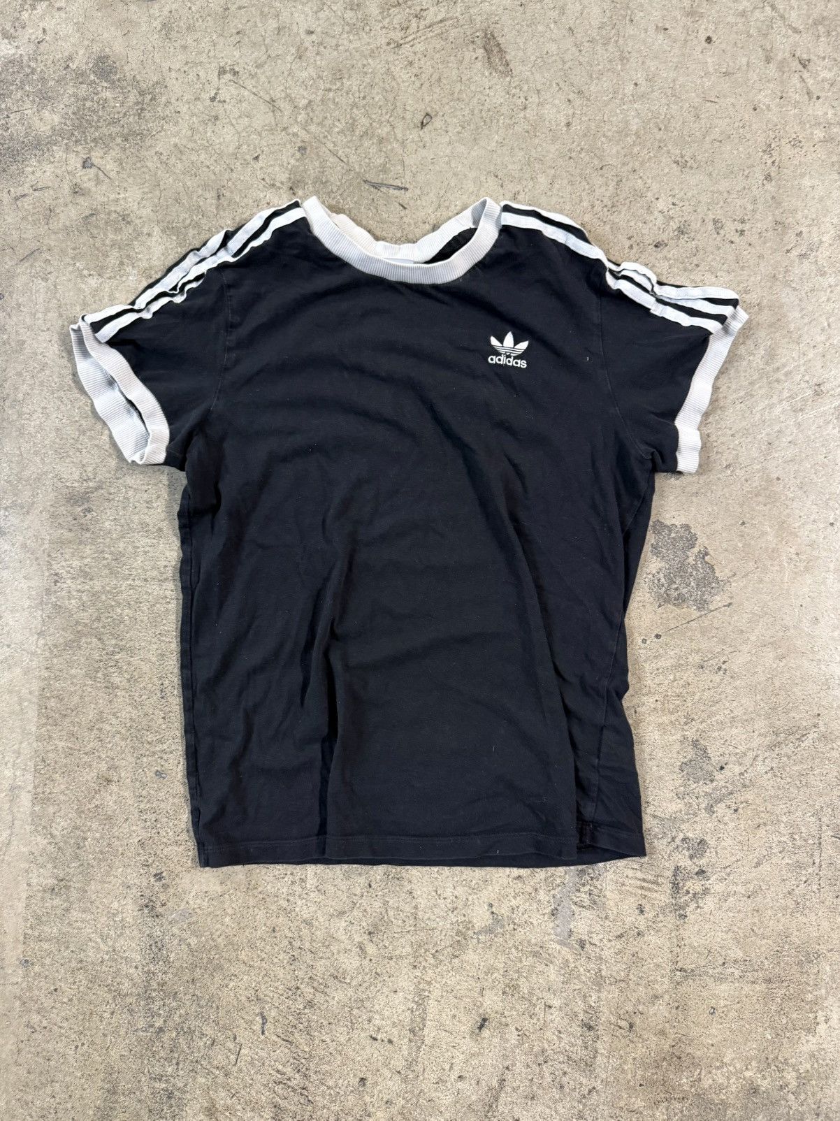 Adidas Vintage adidas baby tee Size US S / EU 44-46 / 1 - 1 Thumbnail
