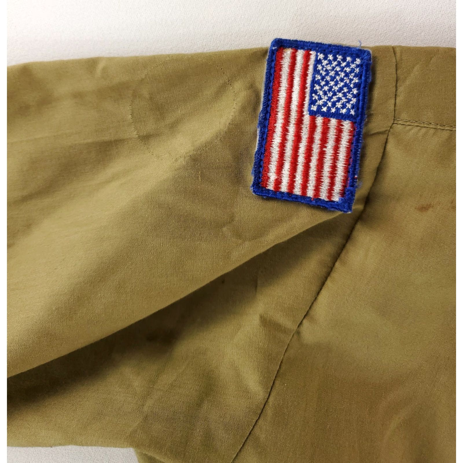 Vintage VINTAGE Boy Scouts America Shirt Short Sleeve Green Mens M 70s Coll arless Summer - Missing button stains patches sewn on Size US M / EU 48-50 / 2 - 5 Thumbnail