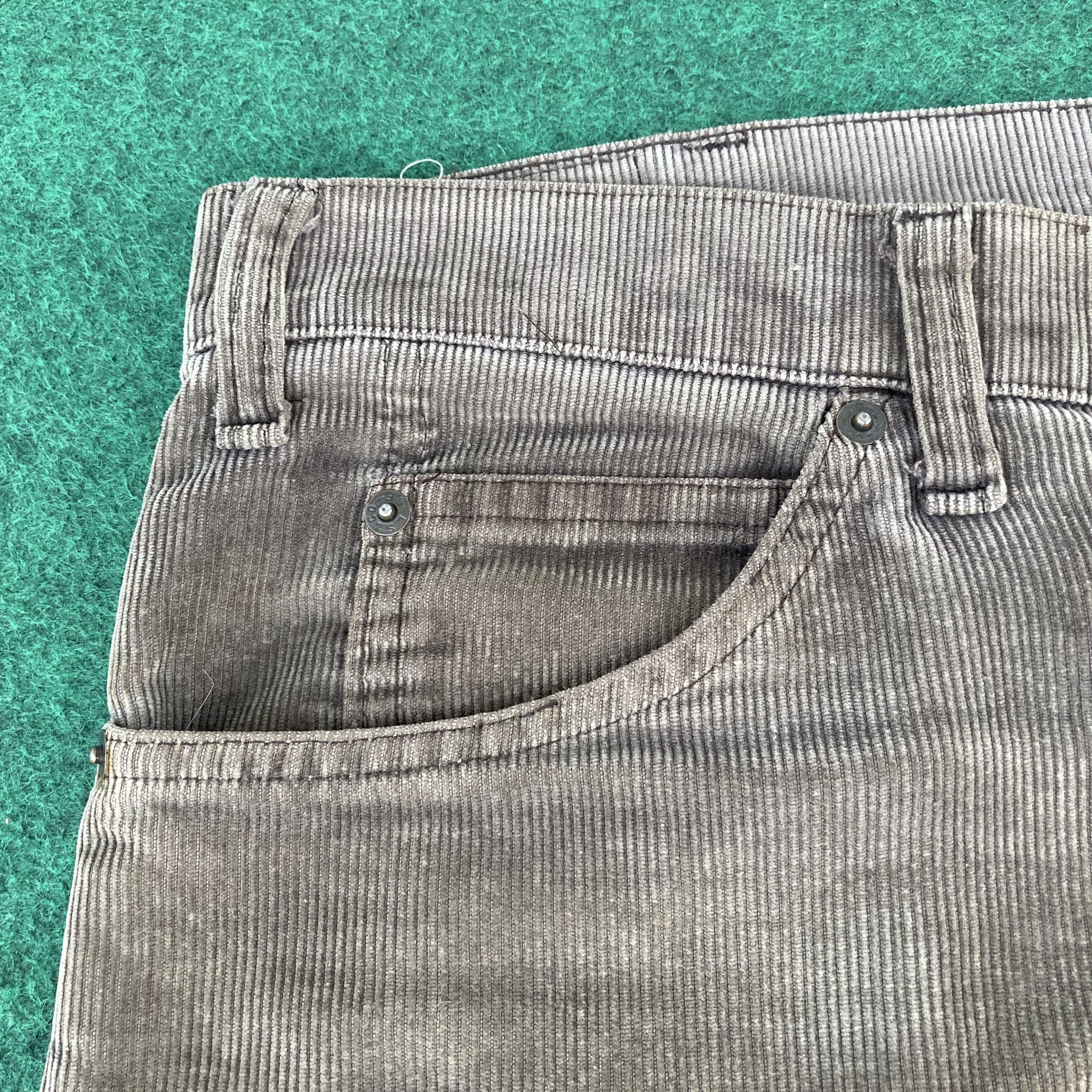 Levi's × Vintage Vtg Levis 517 Corduroy Jeans Bootcut Faded Jeans Size US 32 / EU 48 - 5 Thumbnail