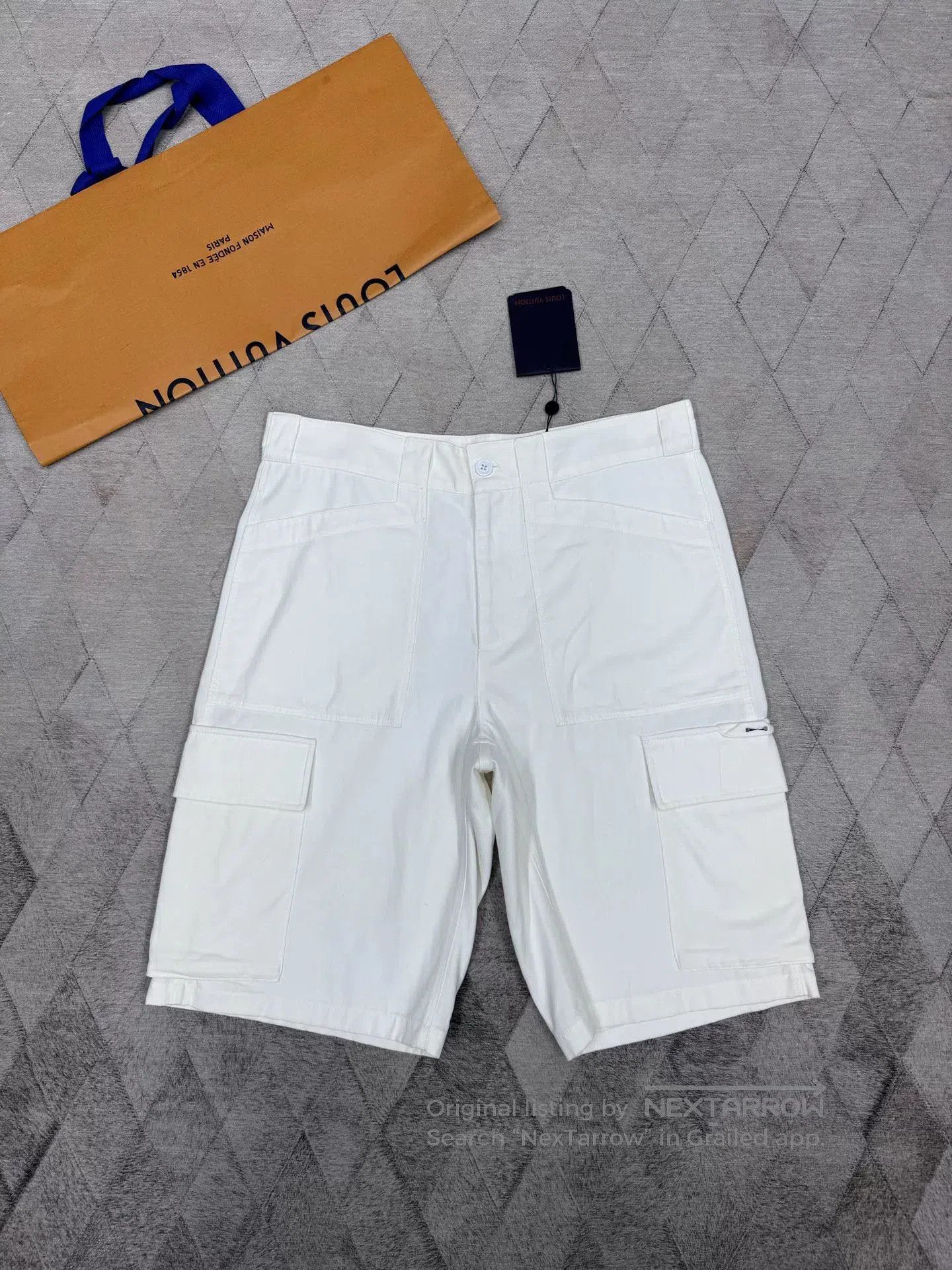 Louis Vuitton LV Spring Summer New White Cargo Shorts. Size US 30 / EU 46 - 1 Thumbnail