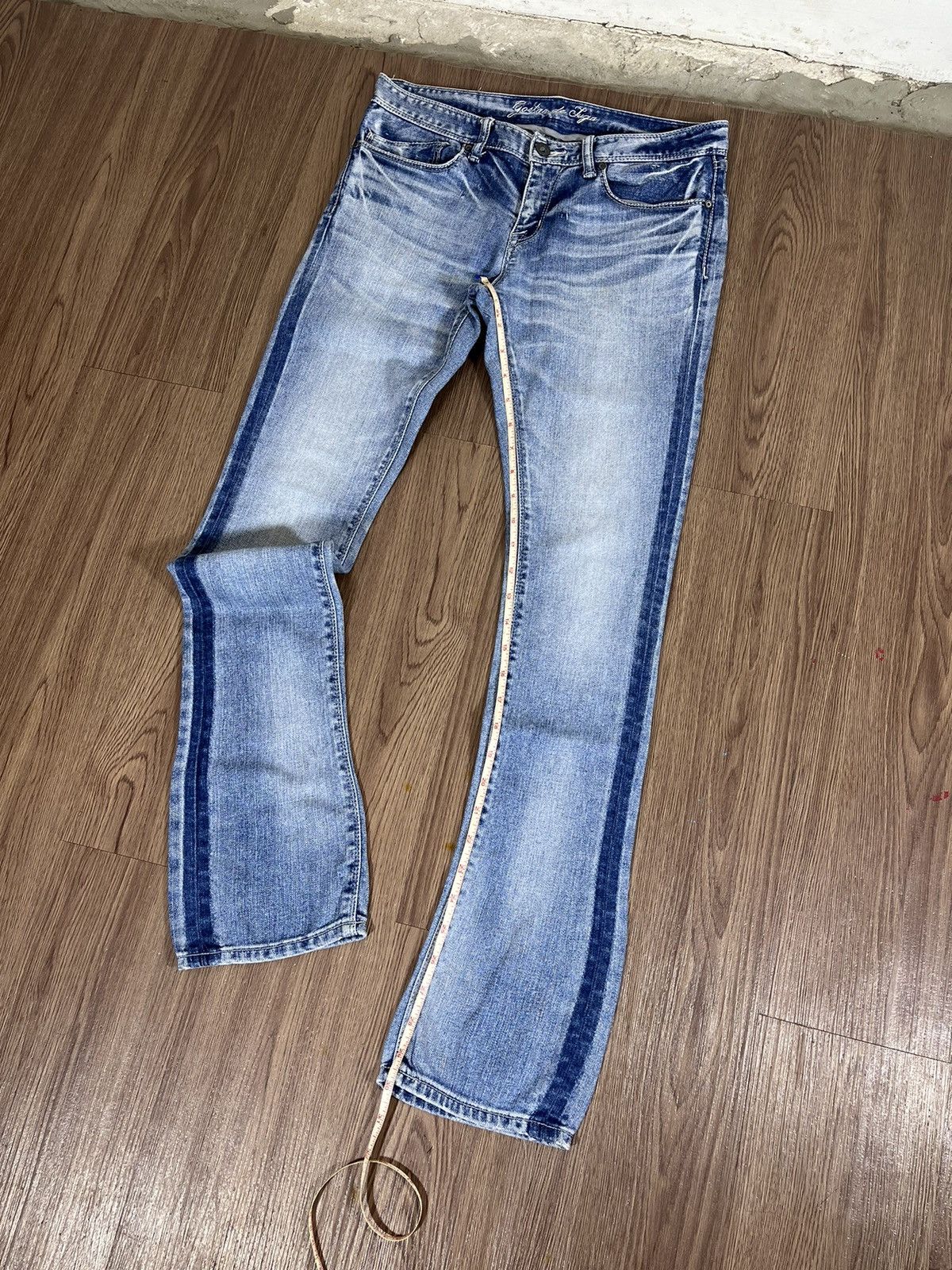 GOSTAR DE FUGA Gostar de Fuga Slim Fit Faded Denim Jeans Size US 31 - 18 Thumbnail