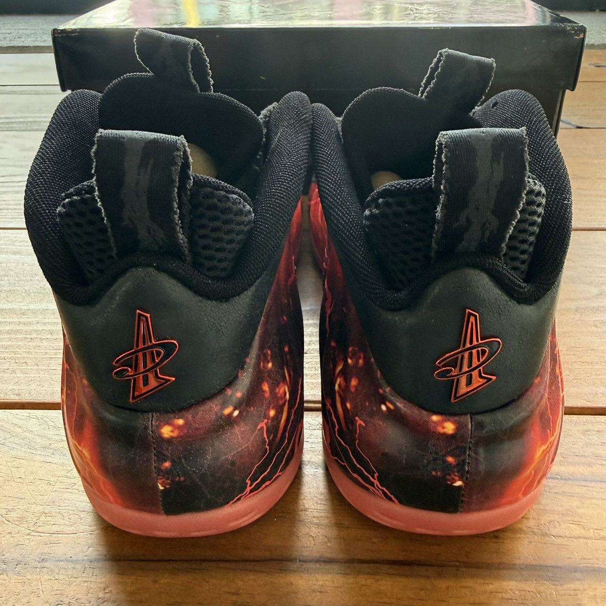 Nike Stranger Things x Foamposite Premium ‘Black Bright Crimson' Size US 11.5 / EU 44-45 - 5 Thumbnail