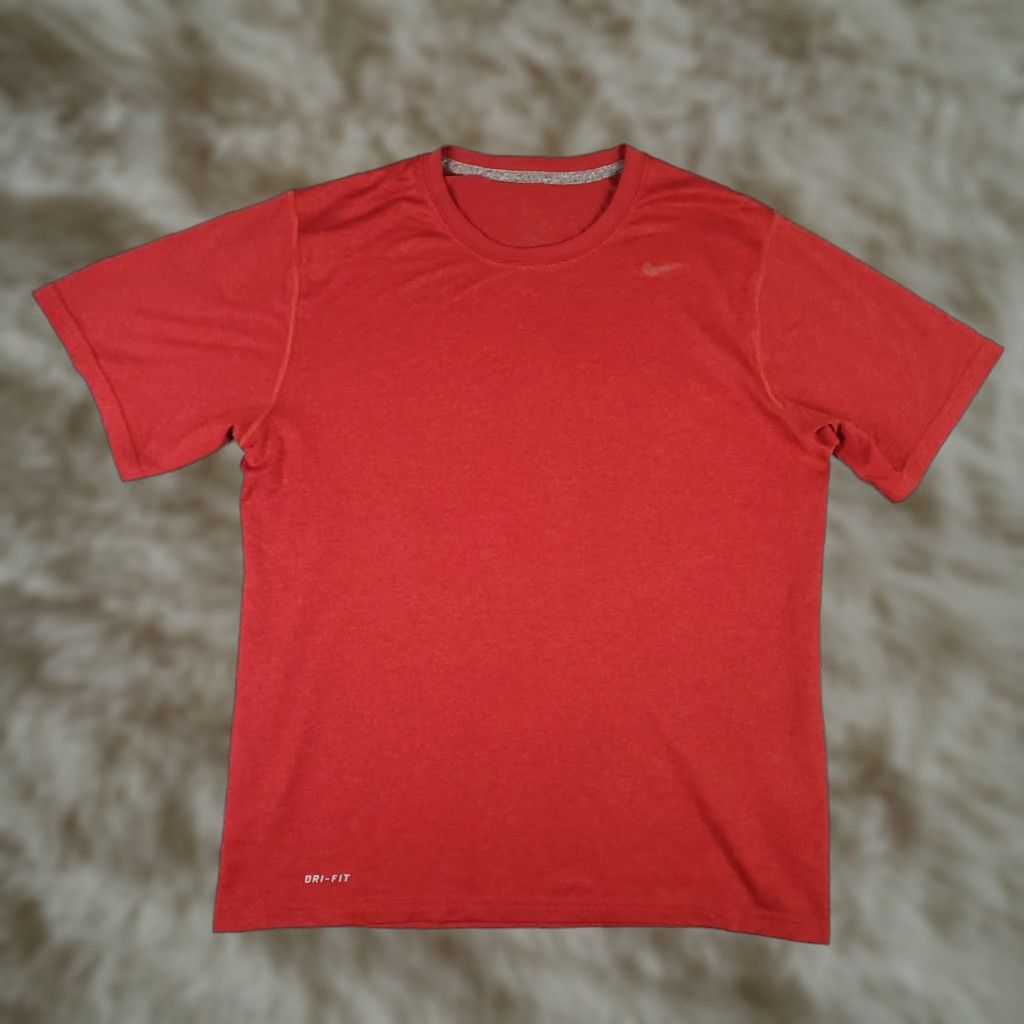 Nike Nike T Shirt Mens M Red Dri-Fit Logo Short Sleeve Casual Knit Crew Neck Sports Unisex Adults Mens Size US M / EU 48-50 / 2 - 1 Thumbnail