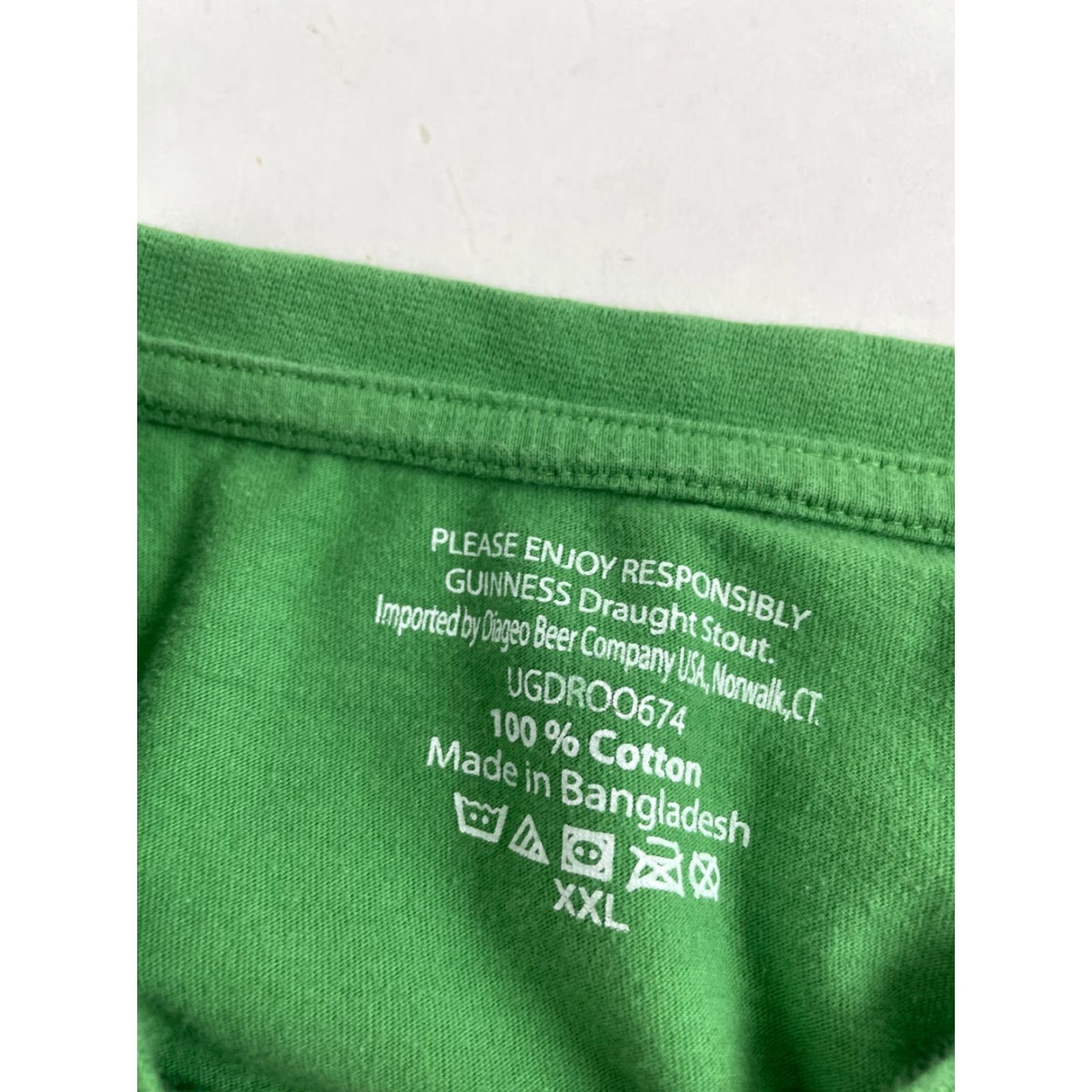 Vintage Guinness T-Shirt Mens 2XL Green Short Sleeve Round Neck Regular Cotton Vintage? No. Size US XXL / EU 58 / 5 - 6 Thumbnail