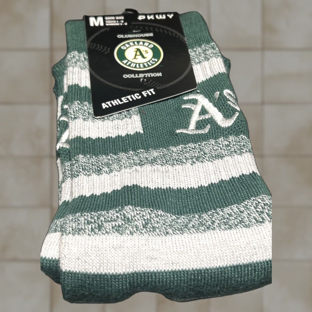 Vintage Women Stance MLB Oakland A's Athletics Quarter Socks Lowcut 3-7.5 Green Arch Support Breathable Cushioned Embroidery Baseball Off Field Casual Socks Size ONE SIZE - 1 Thumbnail