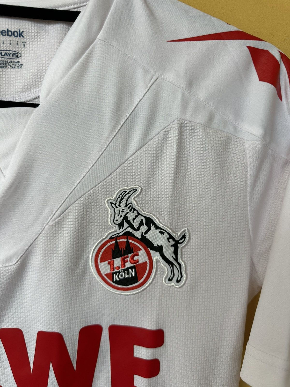 Puma × Vintage Reebok Koln FC 2011-2012 Soccer Jersey 11 Podolski size S Size US S / EU 44-46 / 1 - 3 Thumbnail