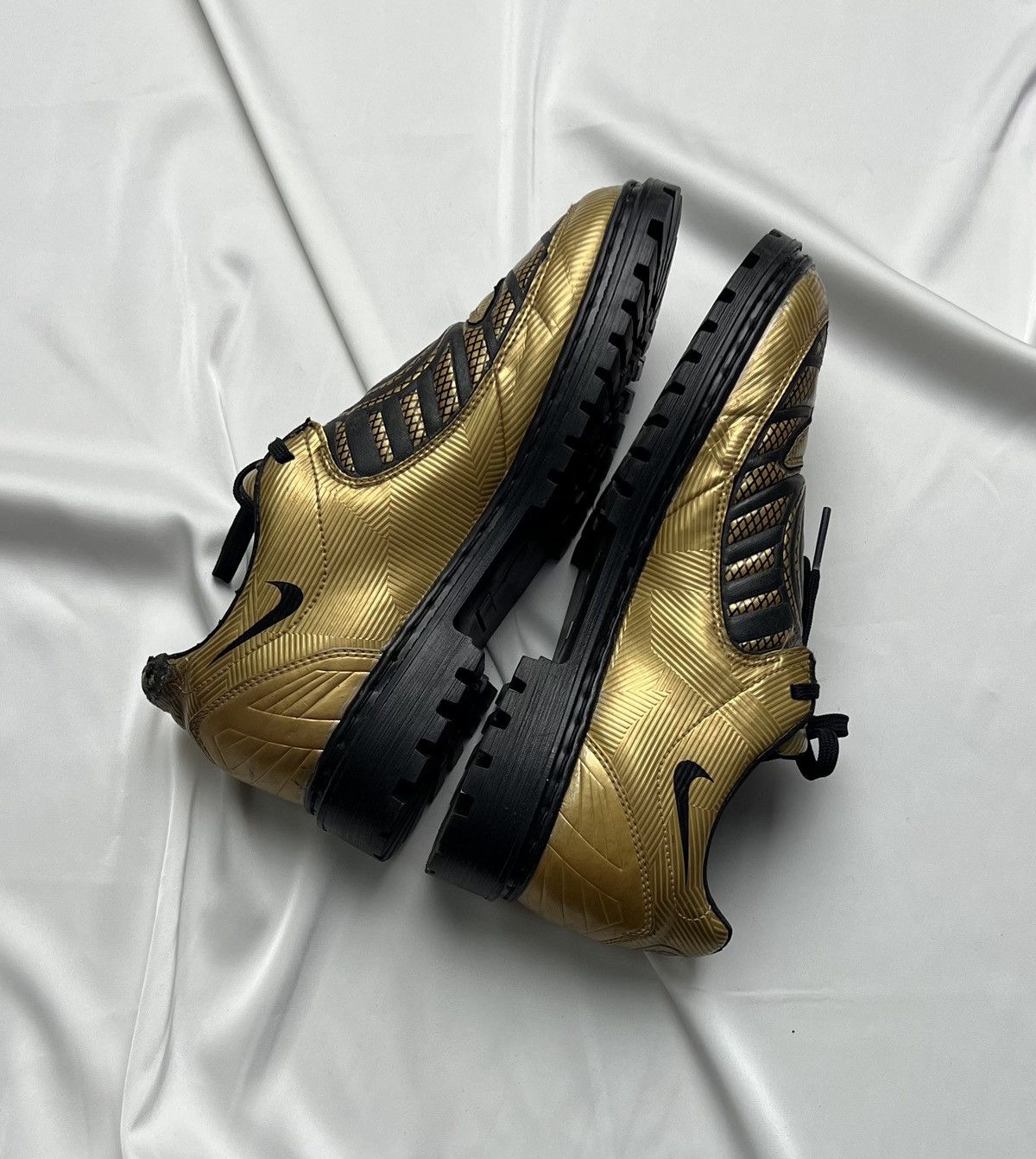 Nike × Vintage Nike totally ninety vintage trainers Size US 7 / EU 40 - 4 Thumbnail