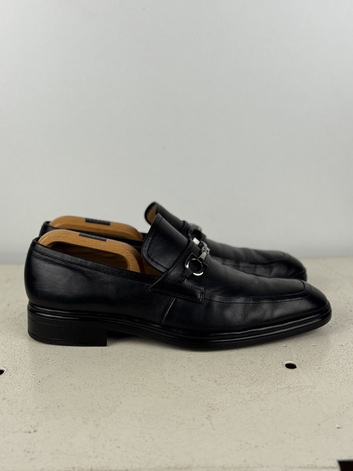 Bally Men's Bally loafers, perfect condition, size 9.5 Size US 9.5 / EU 42-43 - 2 Thumbnail