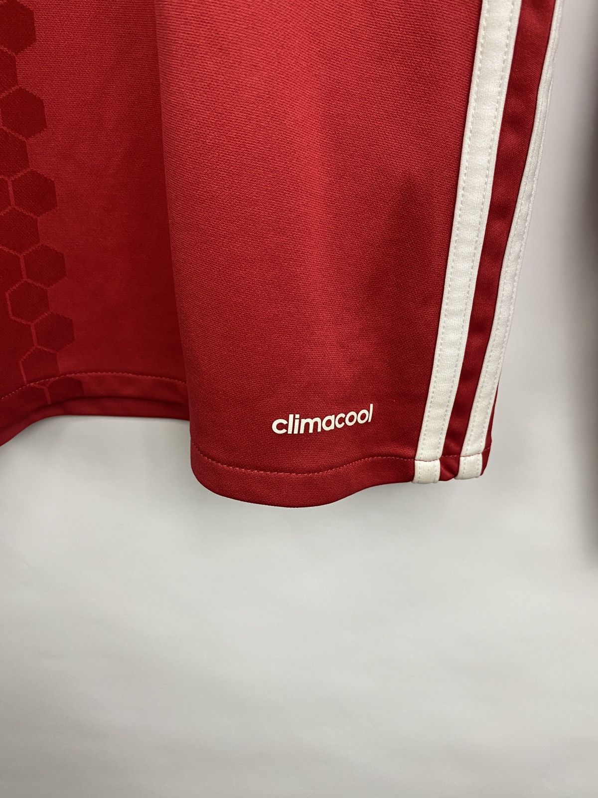 Adidas Vintage Adidas Manchester United Long Sleeve Soccer Y2K Rare Size US S / EU 44-46 / 1 - 5 Thumbnail