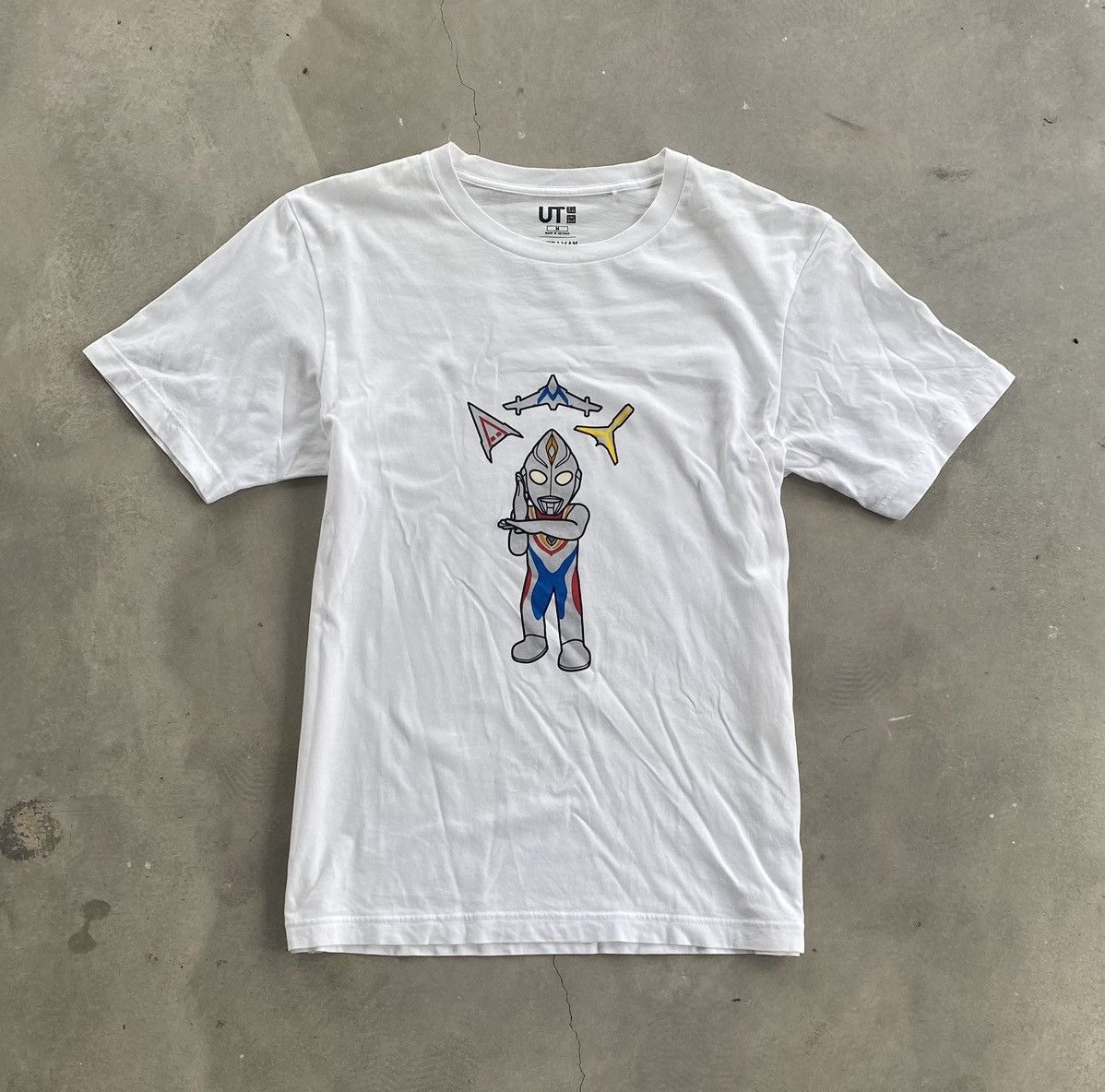 Uniqlo × Vintage UNIQLO ULTRAMAN DYNA TEE Size US M / EU 48-50 / 2 - 1 Thumbnail
