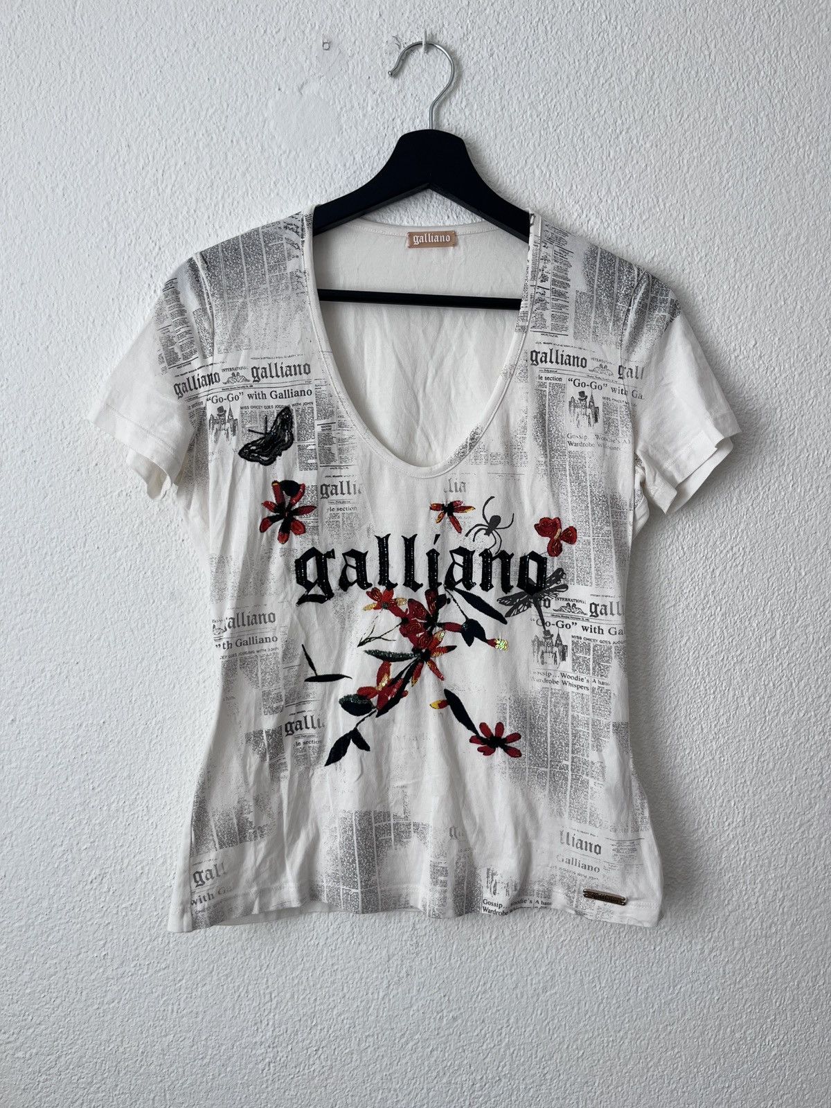 John Galliano Vintage Galliano Newspaper Print Tee Y2K Archive M Size M / US 6-8 / IT 42-44 - 19 Thumbnail