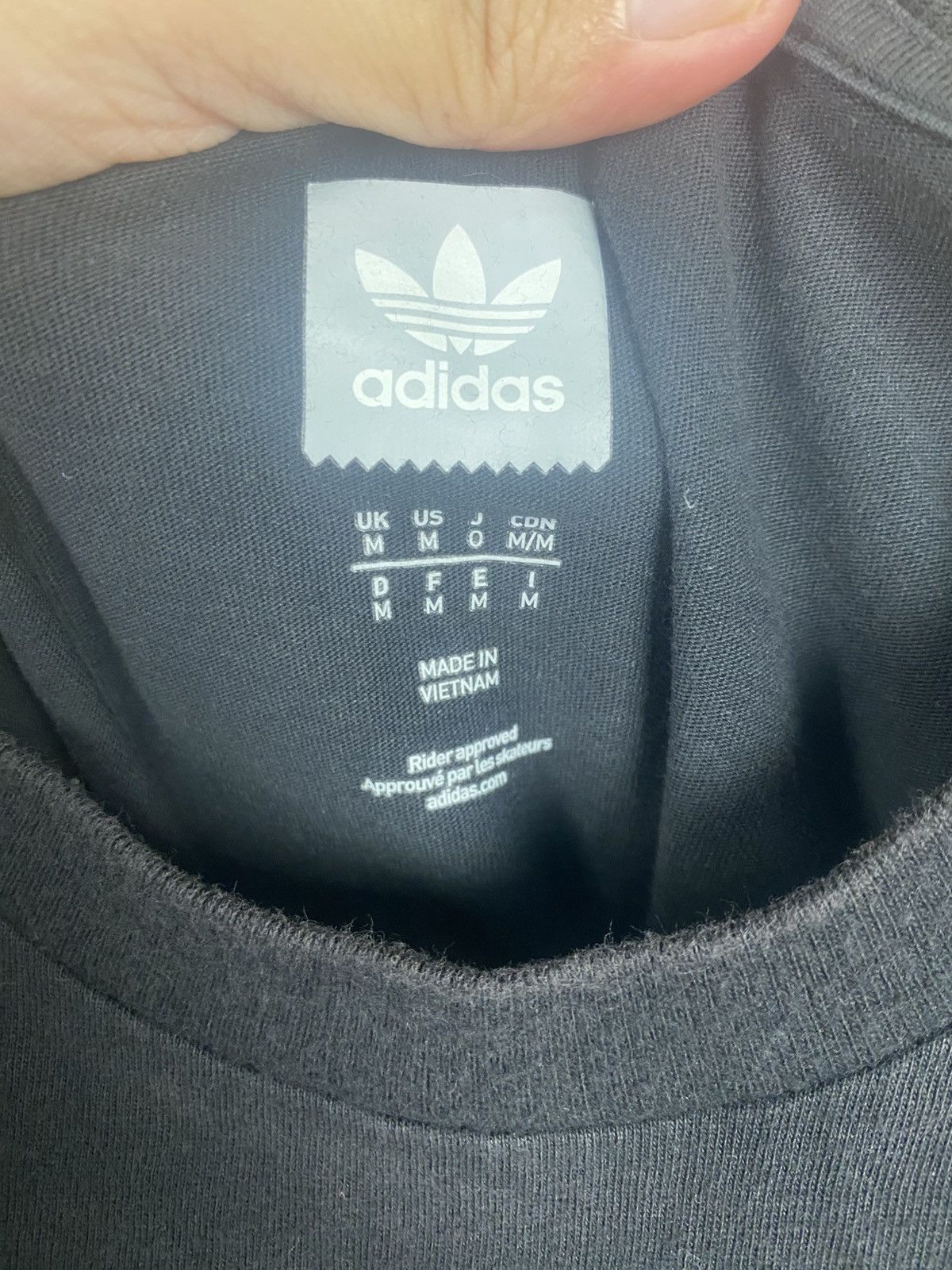 Adidas Adidas skateboarding Tee Size US M / EU 48-50 / 2 - 5 Thumbnail
