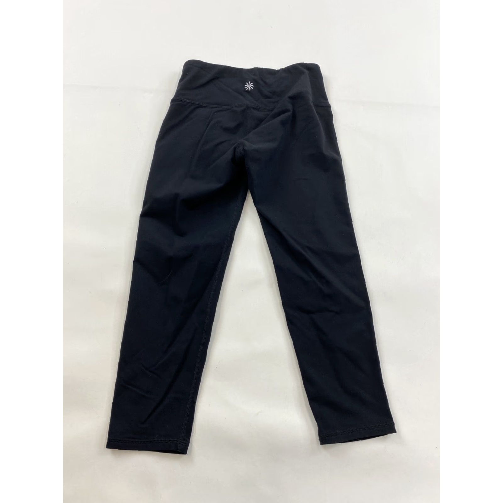 Athleta Athleta Leggings Cropped Women’s XXS Black 2XS Activewear Women Cropped Leggings Black XXS Athleta Women’s Activewear Size 24" / US 00 / IT 34 - 2 Thumbnail