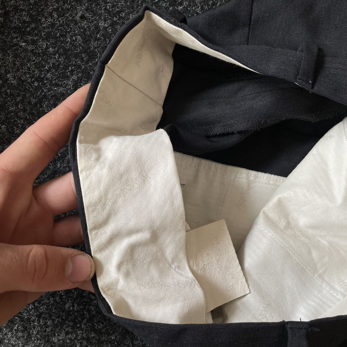 Vintage × Yves Saint Laurent YSL 90s yves saint laurent classic black joggers old trouser Size US 34 / EU 50 - 2 Thumbnail