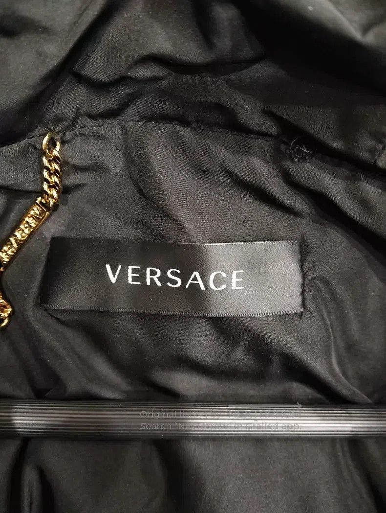 Versace Versace Logo logo graphic printed down jacket Size US S / EU 44-46 / 1 - 3 Thumbnail