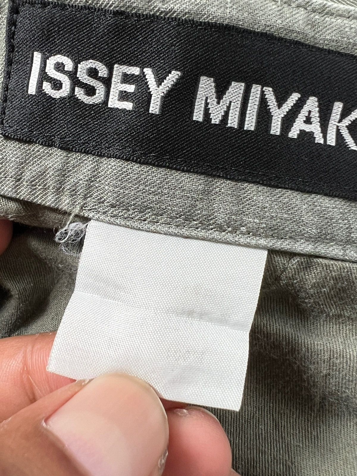 Issey Miyake × Vintage 1990 Issey Miyake Utility Pants Size US 33 - 13 Thumbnail
