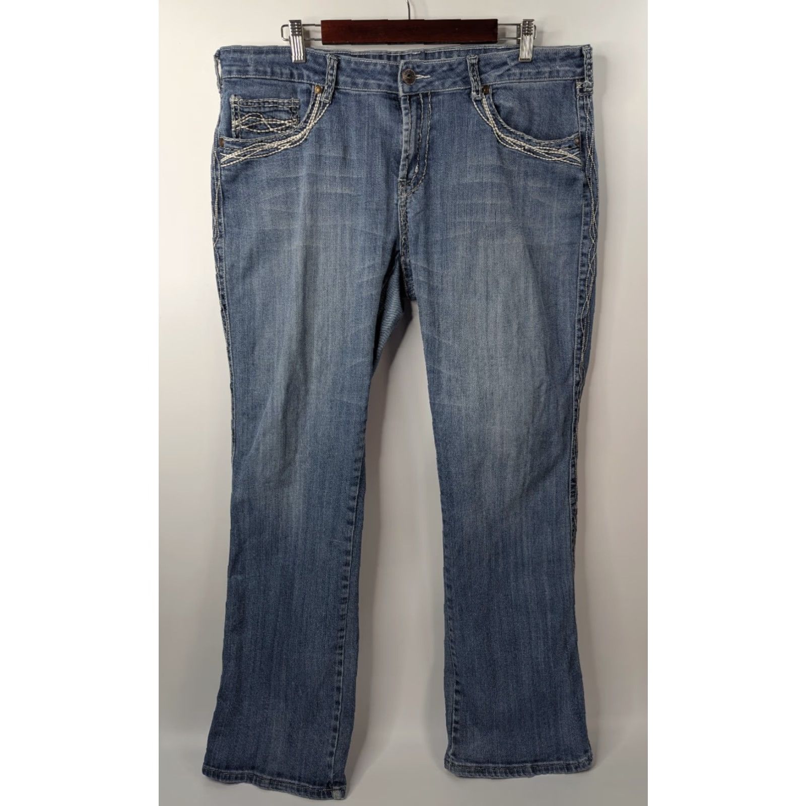 Vintage Cowgirl Tuff Jeans 36X33 Bootcut 5-Pocket Denim Blue Embroidered Rhinestone Pockets Regular Womens Cowgirl Tuff EU Size 25" / US 0 / IT 36 - 4 Thumbnail