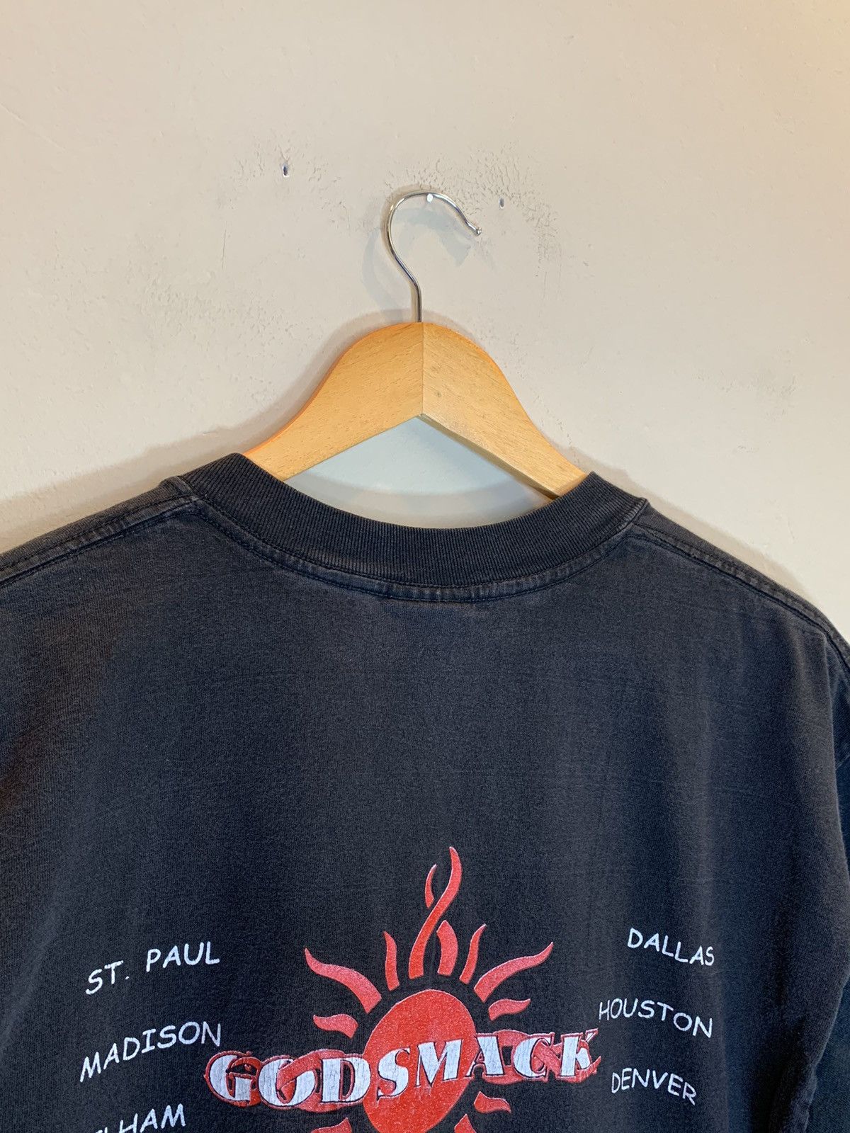 Band Tees *RARE* Vintage Stone Temple Pilots Godsmack Disturbed Shirt Size US L / EU 52-54 / 3 - 5 Thumbnail