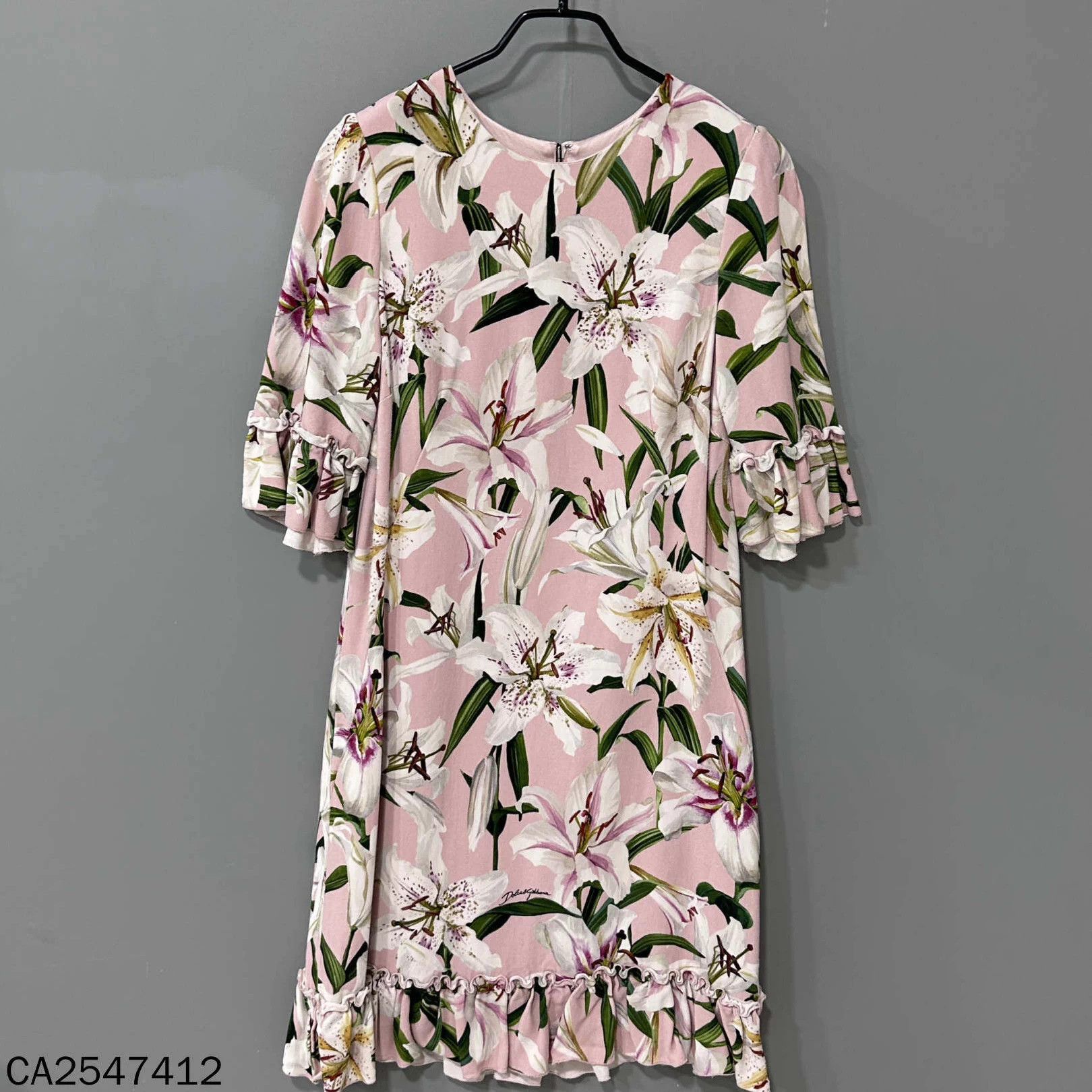 Dolce & Gabbana DG floral allover print dress Size M / US 6-8 / IT 42-44 - 1 Thumbnail