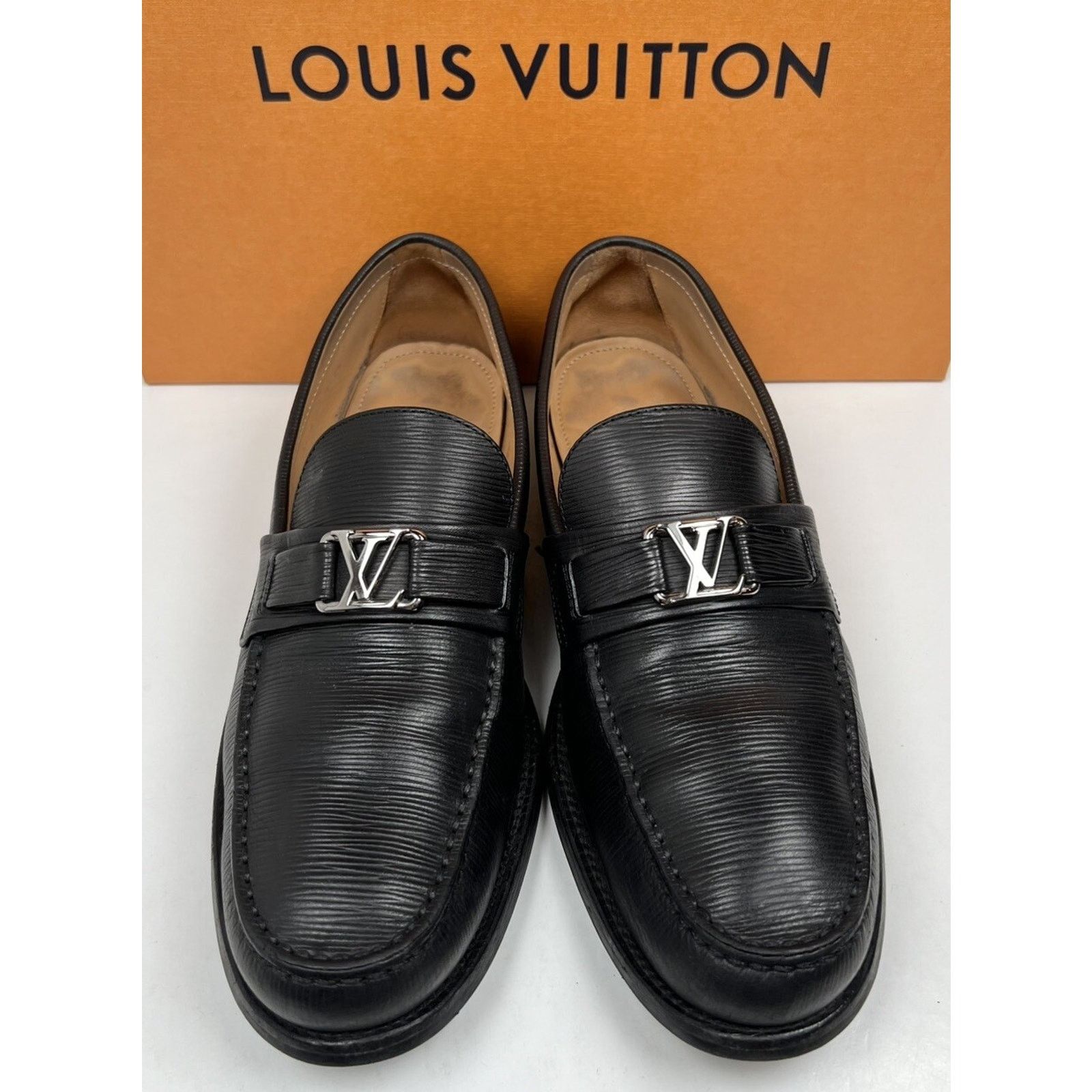 Louis Vuitton Size 7.5LV/8.5US- Louis Vuitton Major Loafer Epi Leather Size US 8.5 / EU 41-42 - 2 Thumbnail