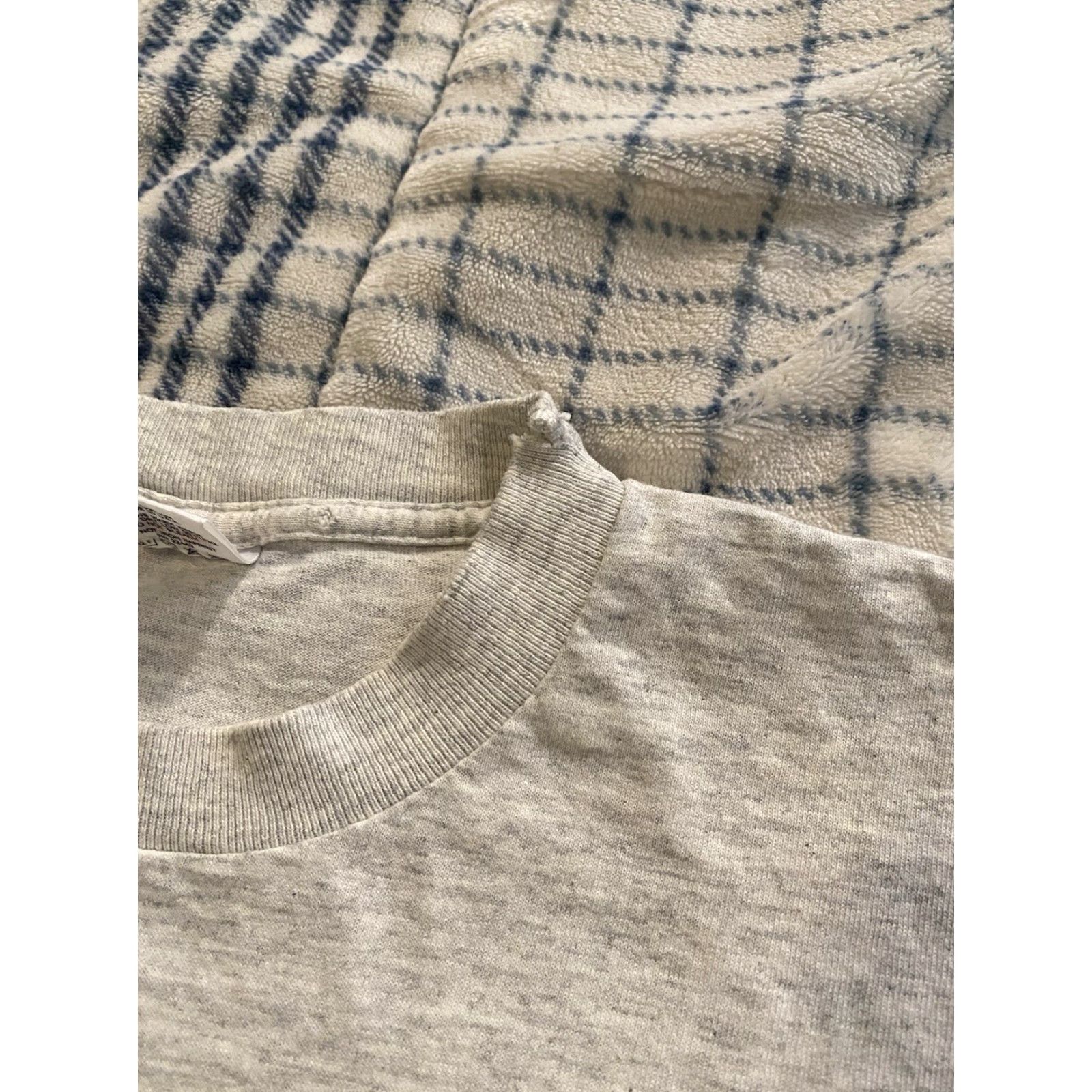 Quiksilver VINTAGE Quiksilver T-Shirt Gray Crew Neck Short Sleeve Double-Sided 80s USA Men Medium/Regular Size US M / EU 48-50 / 2 - 8 Thumbnail