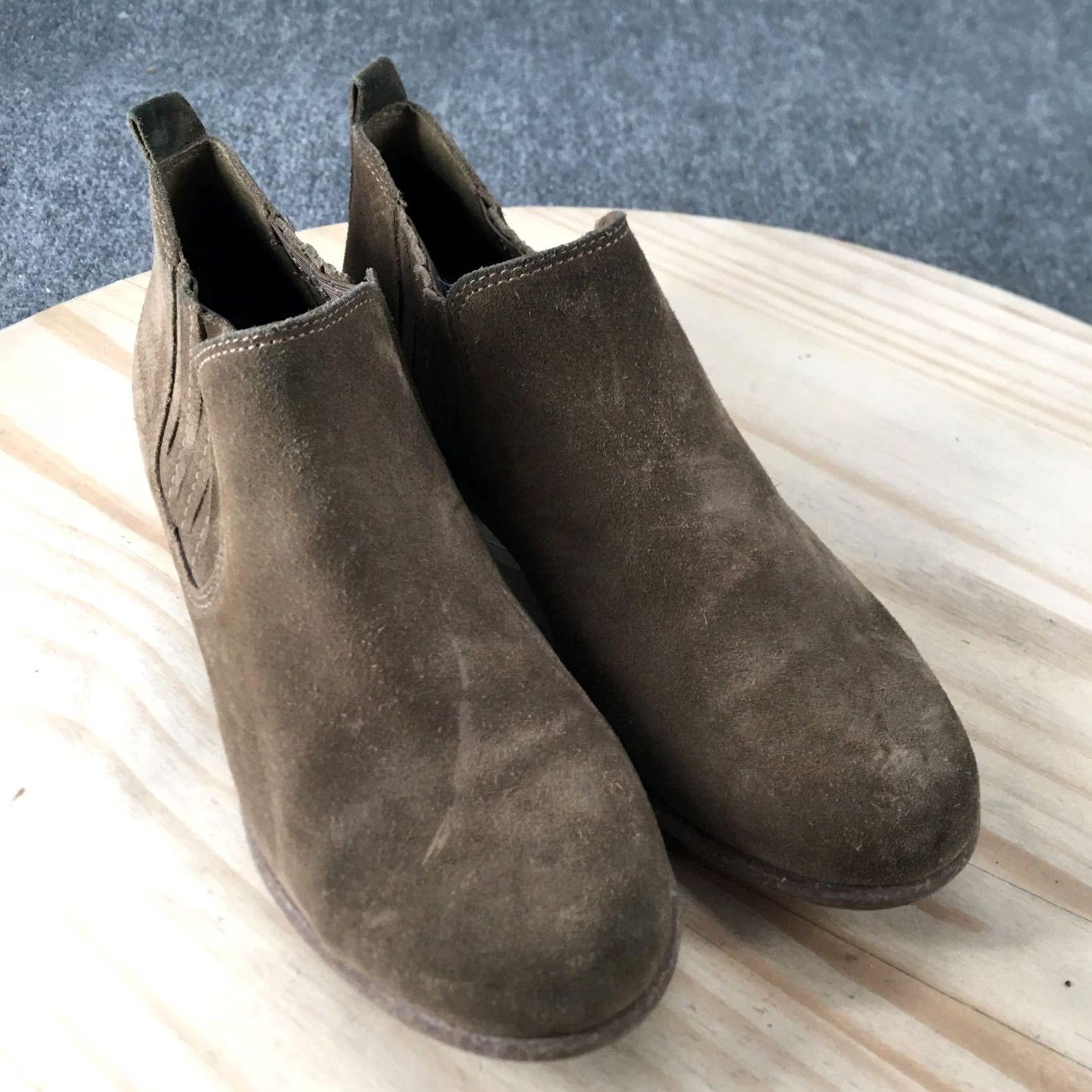 Clarks Clarks Booties Womens 8.5 M Ankle Chelsea Brown Leather Pull On Heels Boot Size US 9 / IT 39 - 3 Thumbnail
