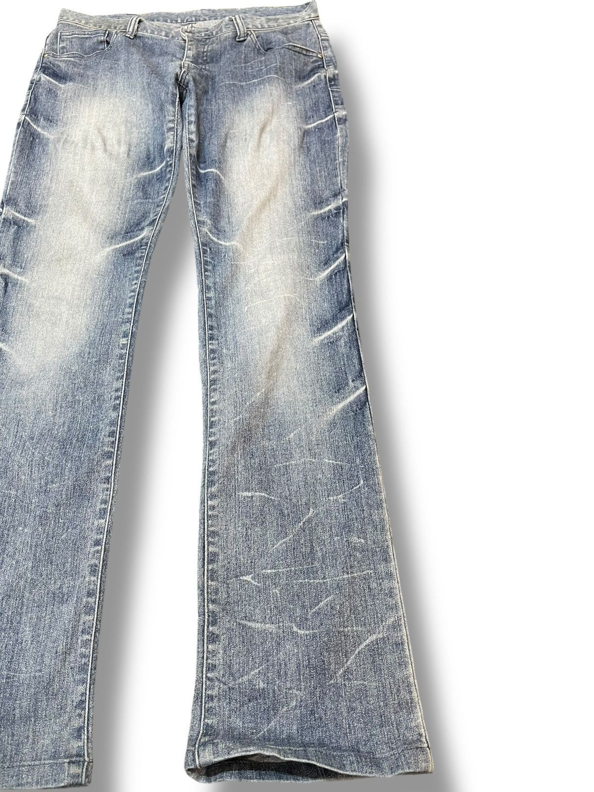 Le Grande Bleu (L.G.B.) × Tornado Mart Vintage Tornado Mart Flare Whiskers Faded Grunge Denim Size US 31 - 4 Thumbnail