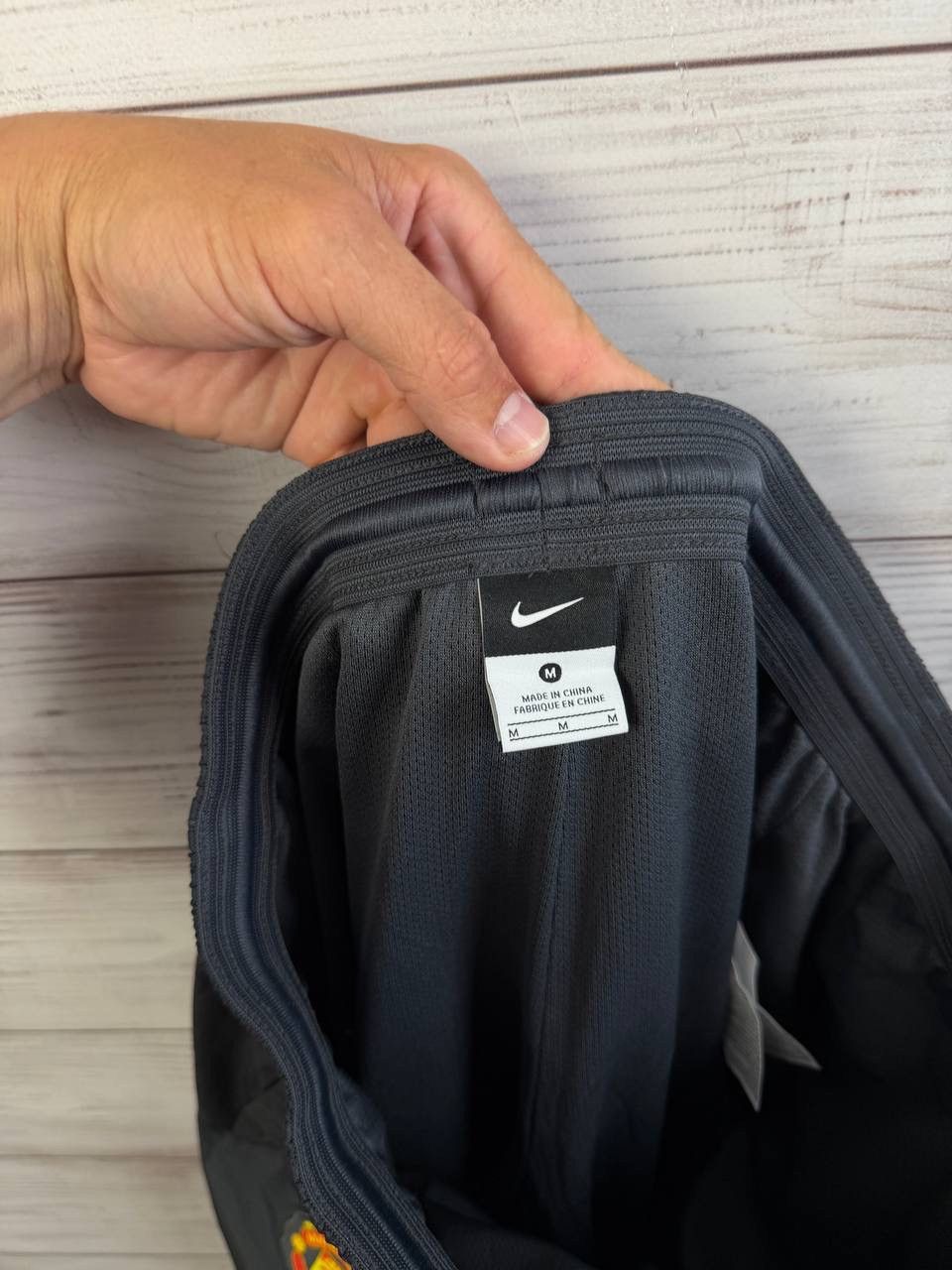 Nike Vintage Nike Manchester United pants dri fit size M Size US 34 / EU 50 - 13 Thumbnail