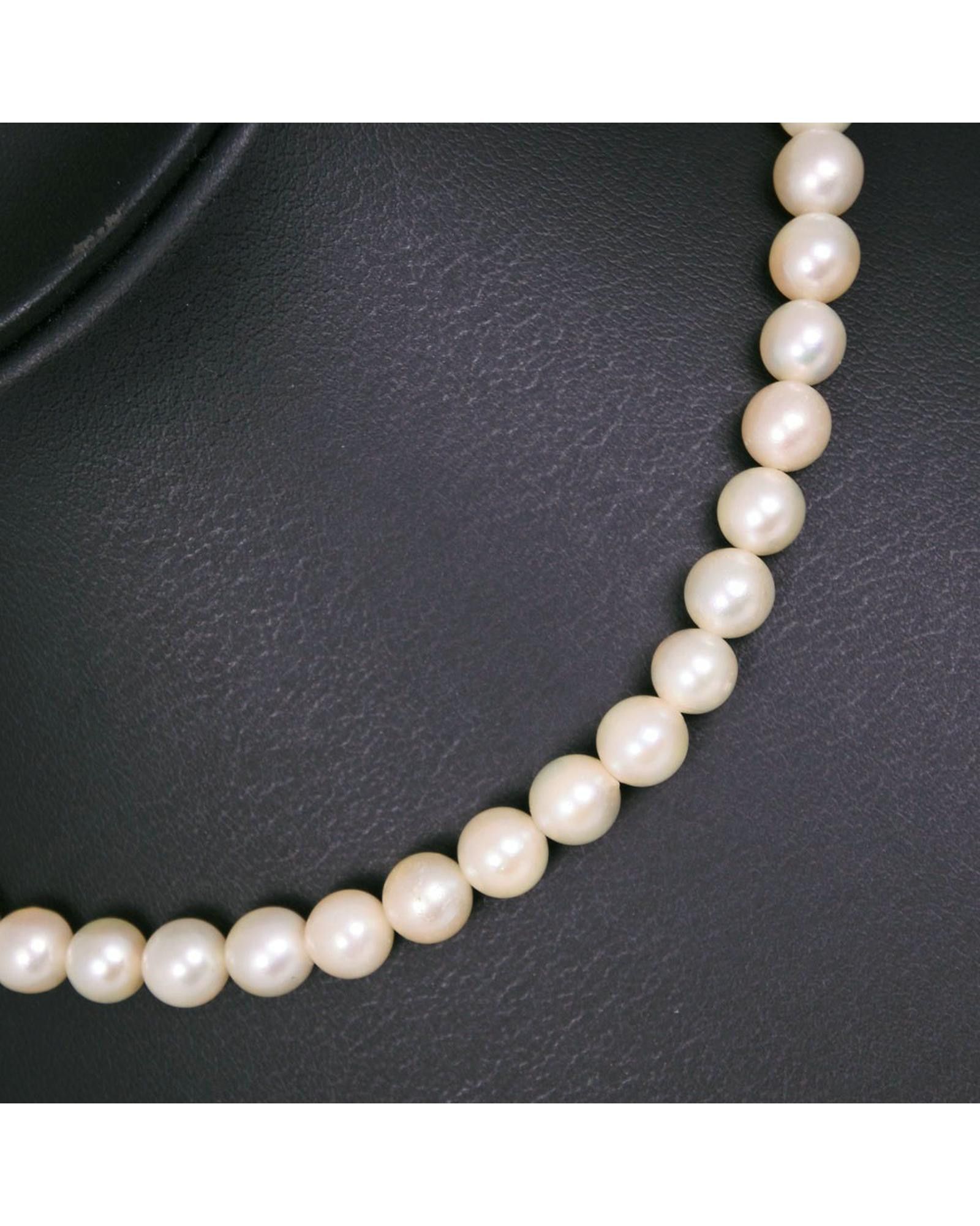 image of White Pearl Necklace Jewelry, Women's